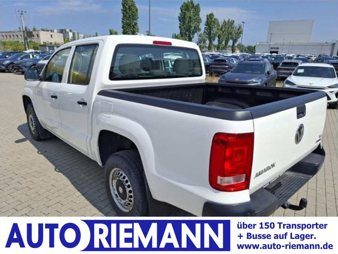 Volkswagen Amarok Doka V6 4Motion 3.0 TDI Trendline AHK - SUV: obrázek 1 Volkswagen Amarok Doka V6 4Motion 3.0 TDI Trendline AHK - SUV: obrázek 1