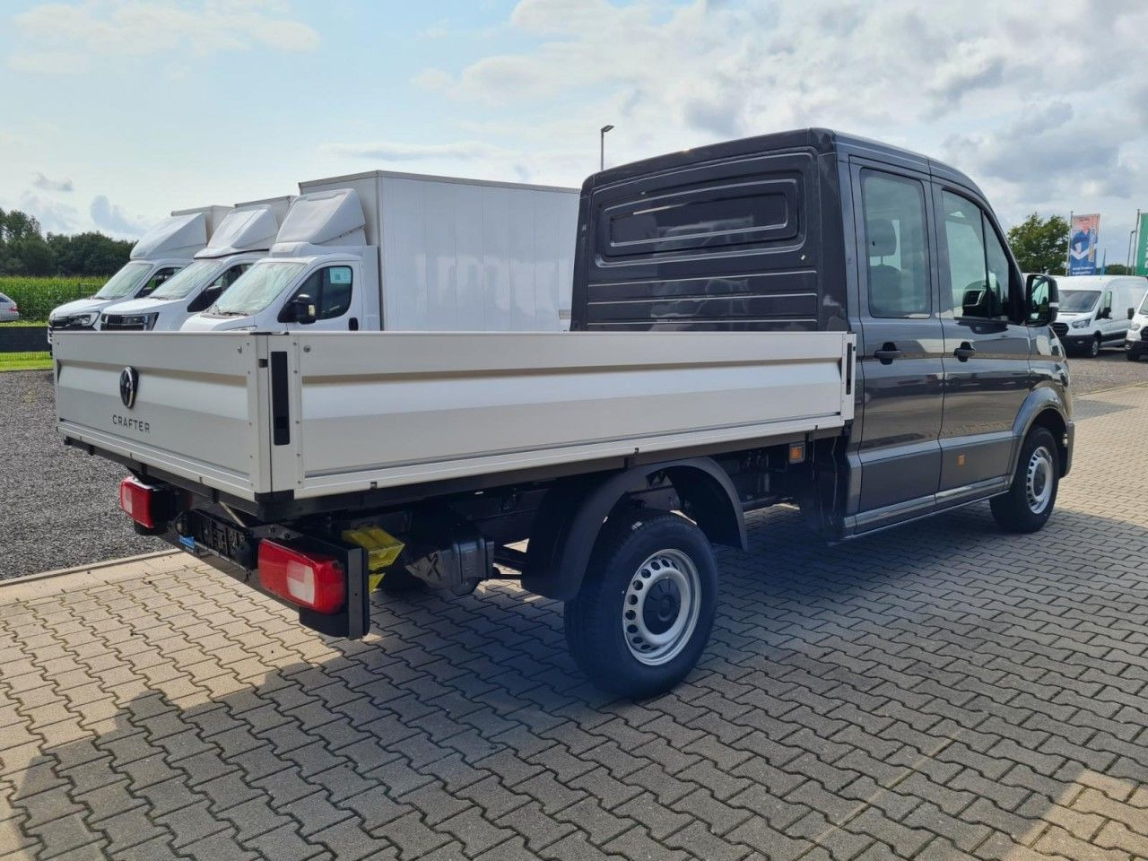 Volkswagen Crafter 35 Doka TDI MR DSG Tempomat Klima - Dodávka valník: obrázek 4 Volkswagen Crafter 35 Doka TDI MR DSG Tempomat Klima - Dodávka valník: obrázek 4