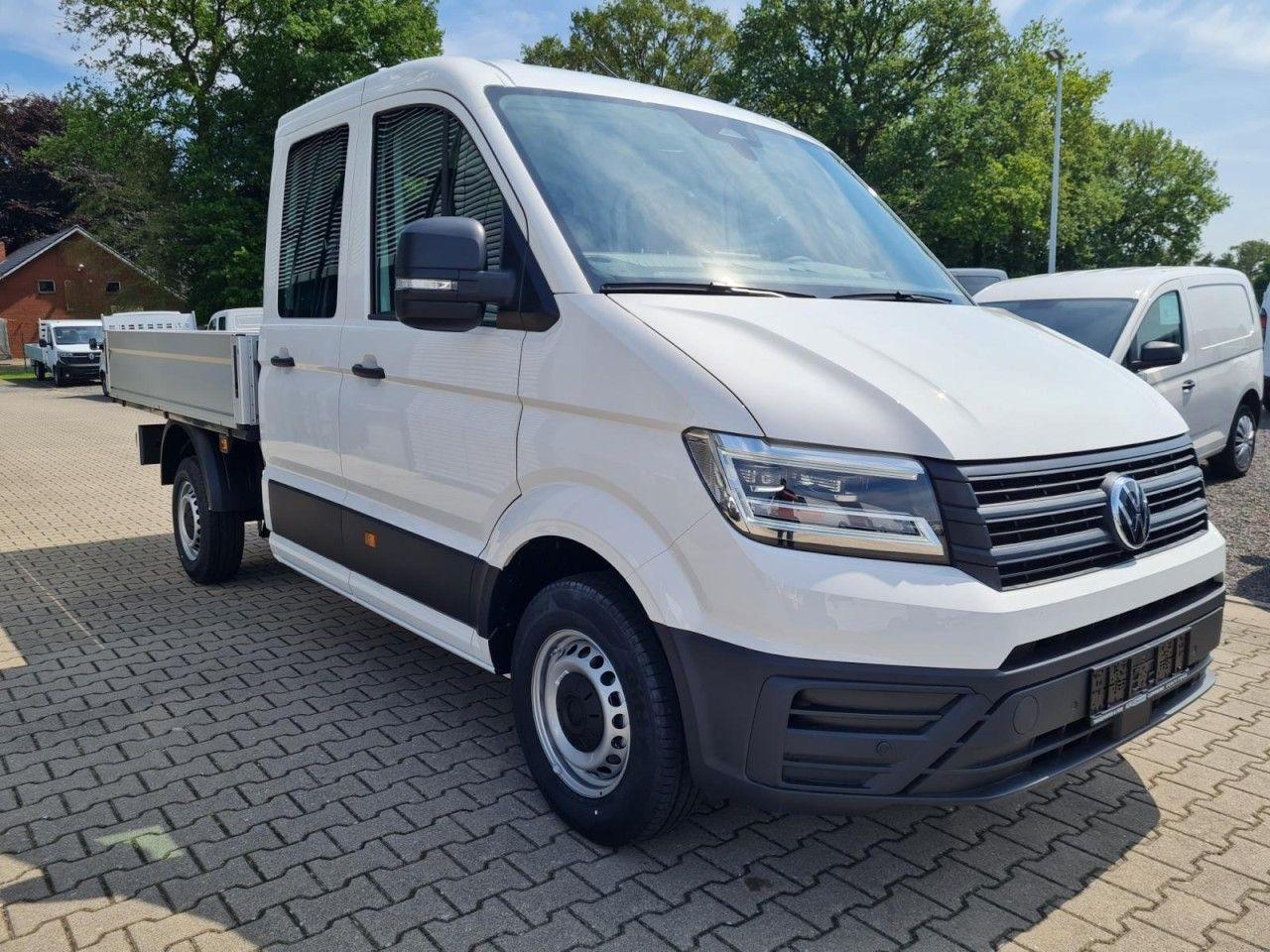 Volkswagen Crafter 35 Doka TDI MR LED KLIMA TEMPOMAT - Dodávka valník, Dodávka s dvojitou kabinou: obrázek 3 Volkswagen Crafter 35 Doka TDI MR LED KLIMA TEMPOMAT - Dodávka valník, Dodávka s dvojitou kabinou: obrázek 3