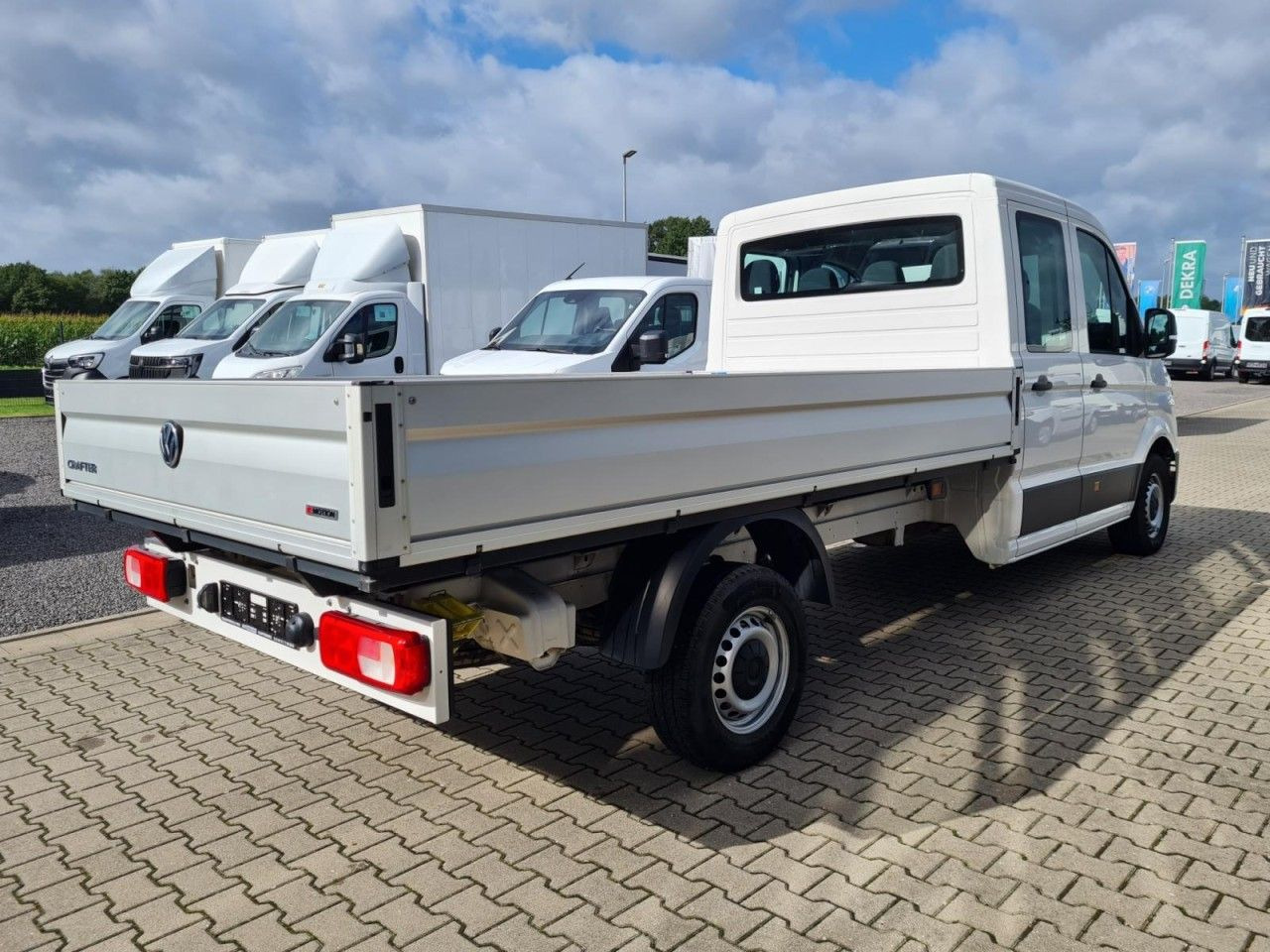 Volkswagen Crafter 35 Doka TDI Pritsche L4 4Motion - Dodávka valník, Dodávka s dvojitou kabinou: obrázek 4 Volkswagen Crafter 35 Doka TDI Pritsche L4 4Motion - Dodávka valník, Dodávka s dvojitou kabinou: obrázek 4