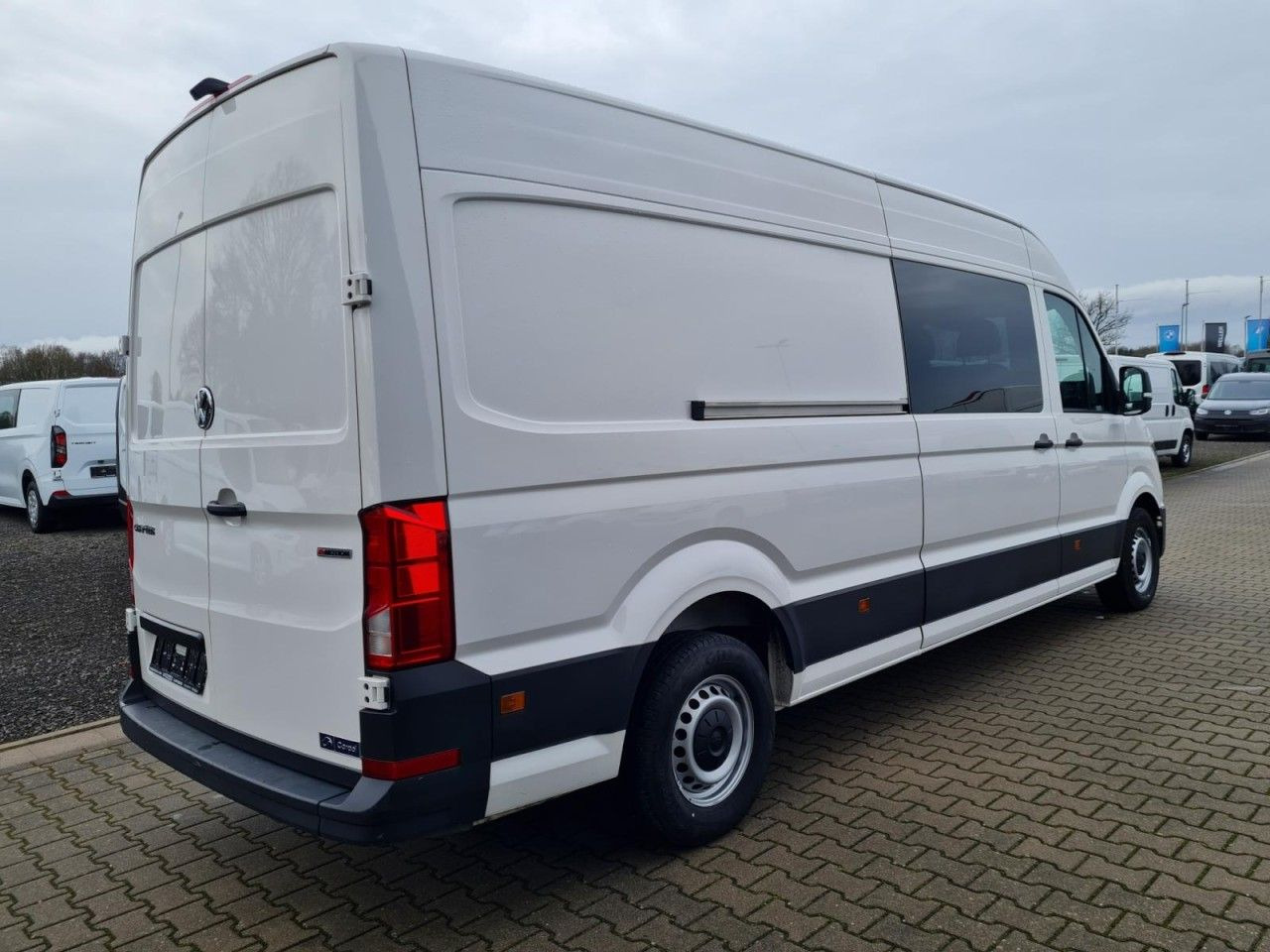 Volkswagen Crafter 35 Kasten 4MOTION L4H3 Plus Doka 7-Sitze - Furgon, Dodávka s dvojitou kabinou: obrázek 4 Volkswagen Crafter 35 Kasten 4MOTION L4H3 Plus Doka 7-Sitze - Furgon, Dodávka s dvojitou kabinou: obrázek 4