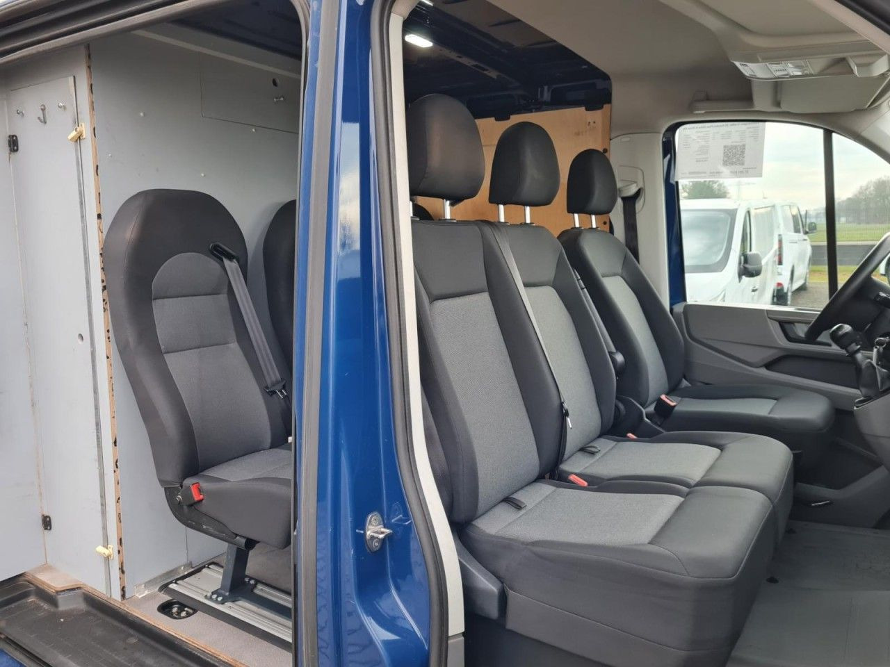 Volkswagen Crafter 35 Kasten Plus Doka mixto NAVI AHK 6 Sit - Furgon, Dodávka s dvojitou kabinou: obrázek 5 Volkswagen Crafter 35 Kasten Plus Doka mixto NAVI AHK 6 Sit - Furgon, Dodávka s dvojitou kabinou: obrázek 5