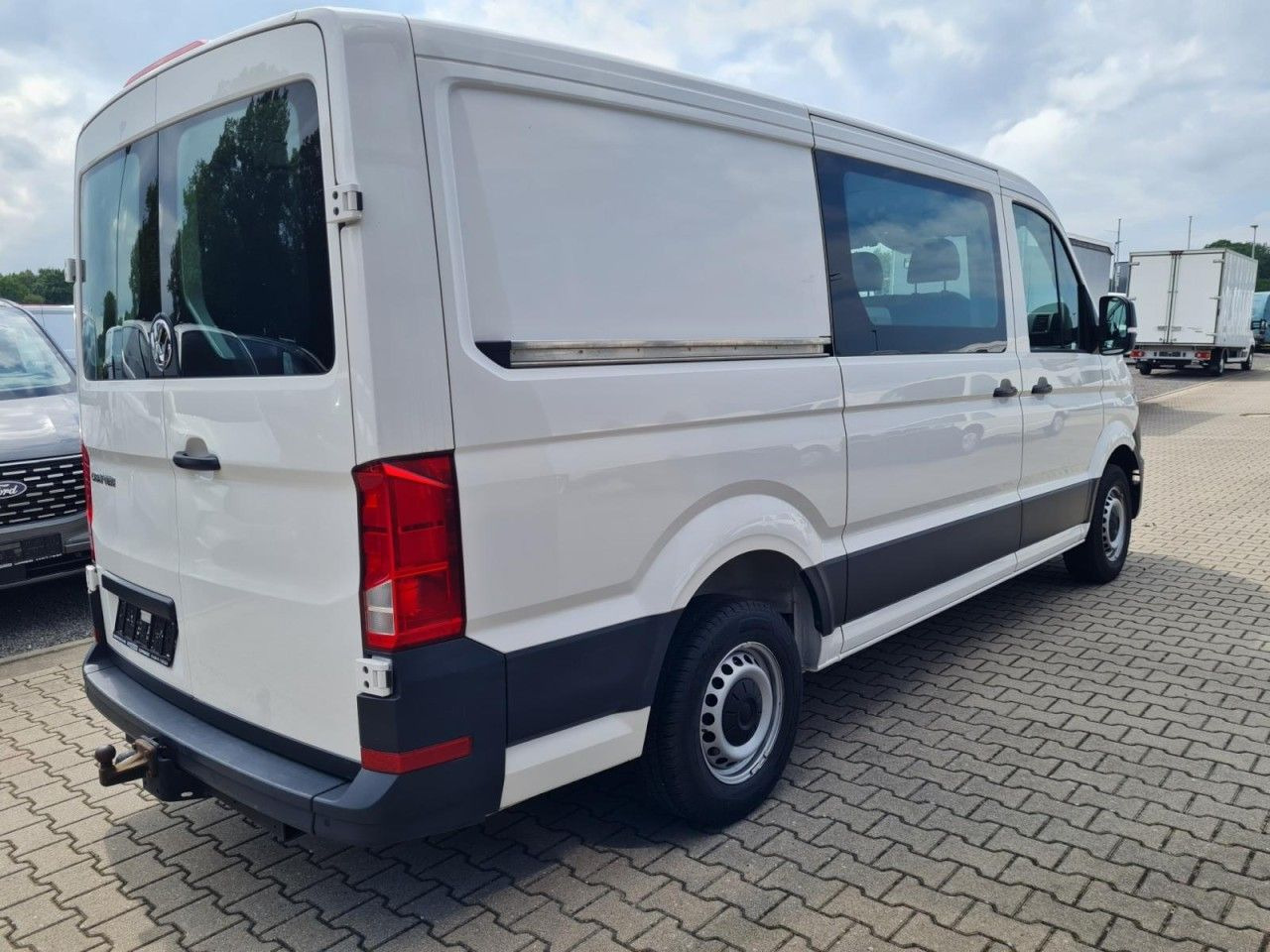 Volkswagen Crafter 35 Kasten Plus Doka mixto TDI L2H2 AHK - Furgon, Dodávka s dvojitou kabinou: obrázek 5 Volkswagen Crafter 35 Kasten Plus Doka mixto TDI L2H2 AHK - Furgon, Dodávka s dvojitou kabinou: obrázek 5