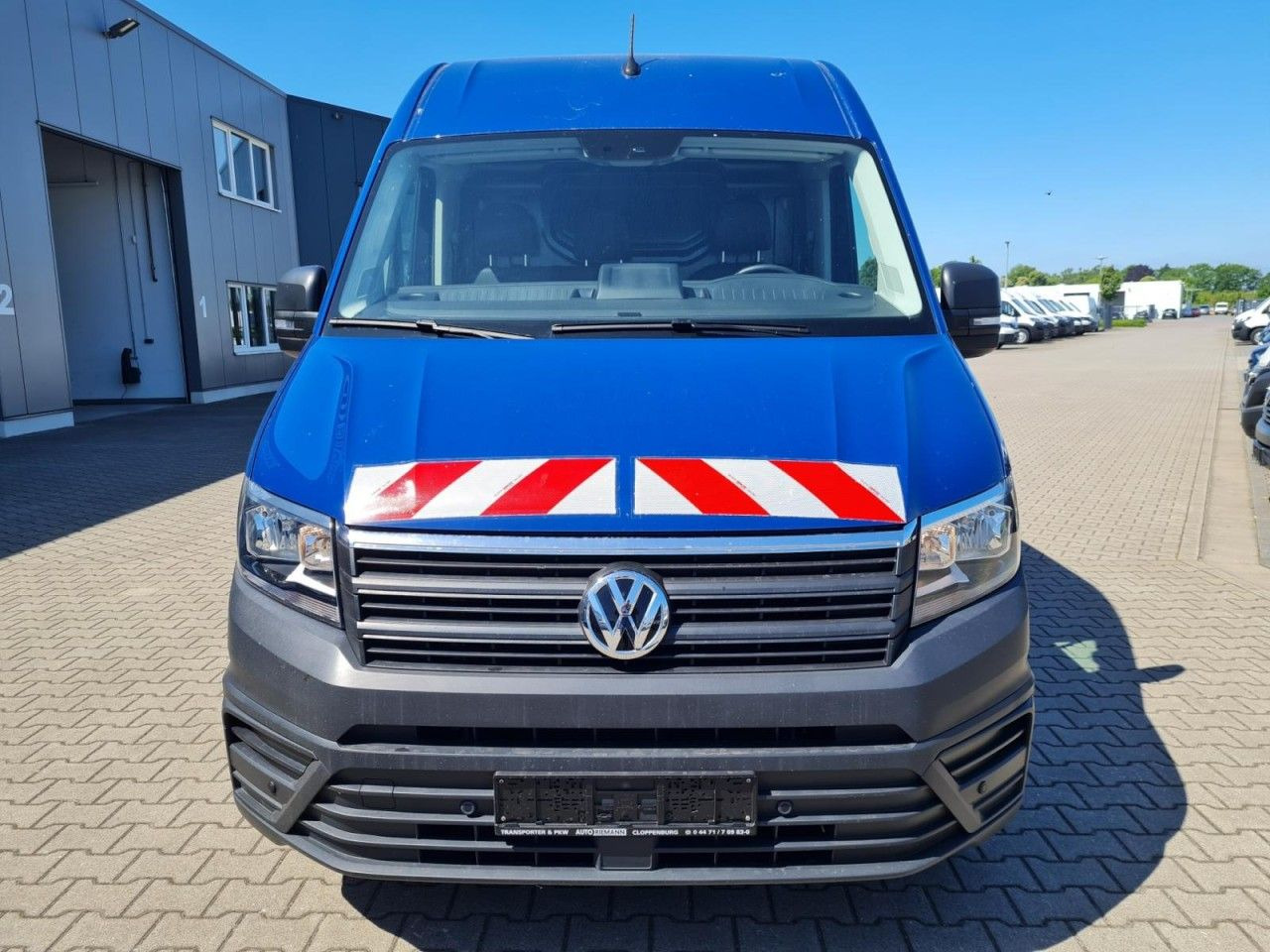Volkswagen Crafter 35 Kasten TDI MR L3H3 RWD AHK - Furgon: obrázek 2 Volkswagen Crafter 35 Kasten TDI MR L3H3 RWD AHK - Furgon: obrázek 2