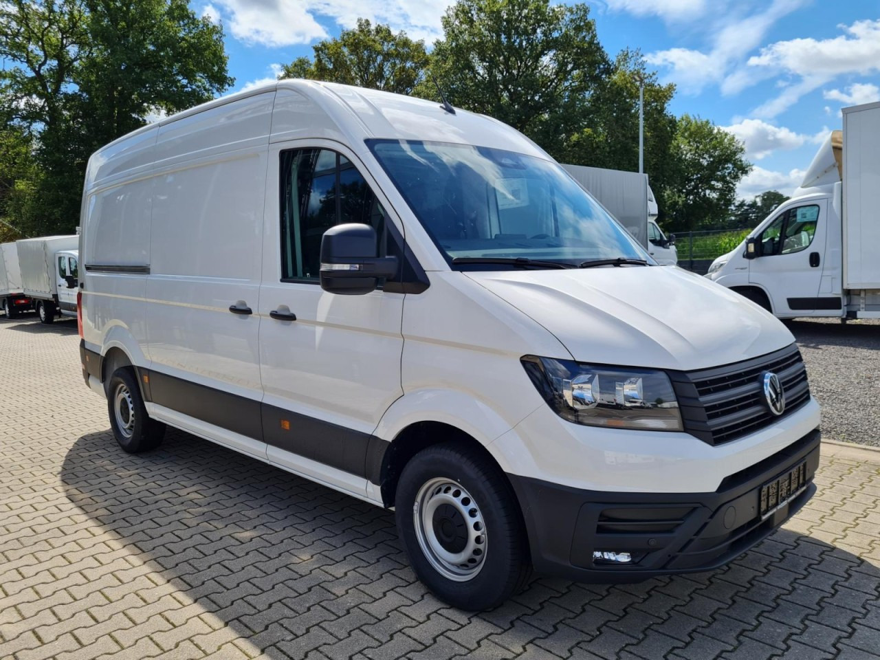 Volkswagen Crafter Kasten MR L3H3 KLIMA KOMFORT PDC TEMPOMAT - Malá dodávka: obrázek 3 Volkswagen Crafter Kasten MR L3H3 KLIMA KOMFORT PDC TEMPOMAT - Malá dodávka: obrázek 3