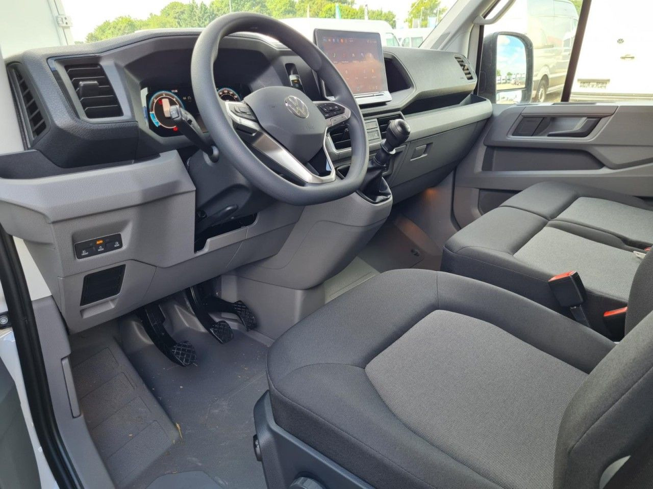Malá dodávka Volkswagen Crafter Kasten MR L3H3 KLIMA TEMPOMAT Mod. 25: obrázek 14