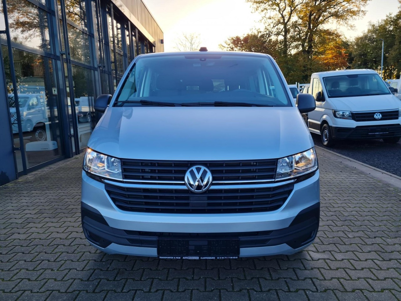 Volkswagen T6.1 Caravelle TDI lang 9 Sitzer 2 Schiebetüren Trendl. - Minibus, Mikrobus: obrázek 2 Volkswagen T6.1 Caravelle TDI lang 9 Sitzer 2 Schiebetüren Trendl. - Minibus, Mikrobus: obrázek 2
