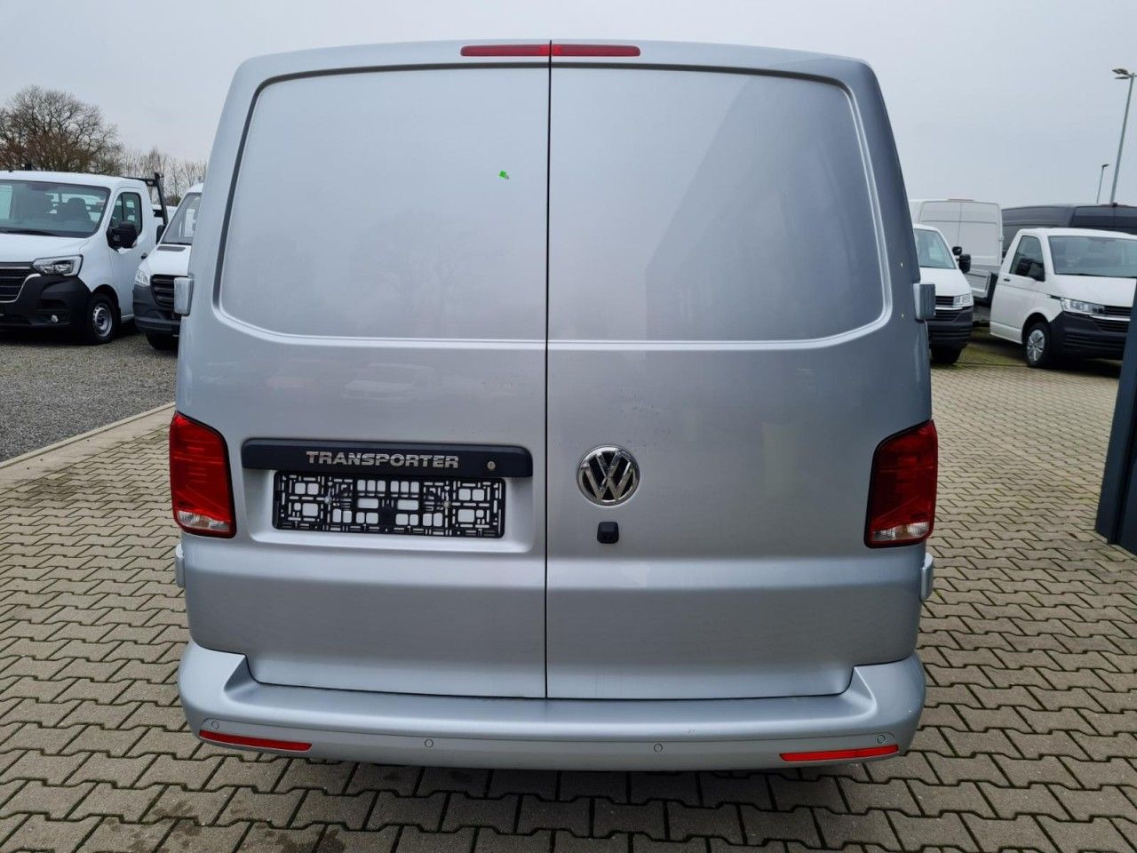 Volkswagen T6.1 Kasten TDI lang DSG LED KAMERA TEMPOMAT - Malá dodávka: obrázek 5 Volkswagen T6.1 Kasten TDI lang DSG LED KAMERA TEMPOMAT - Malá dodávka: obrázek 5