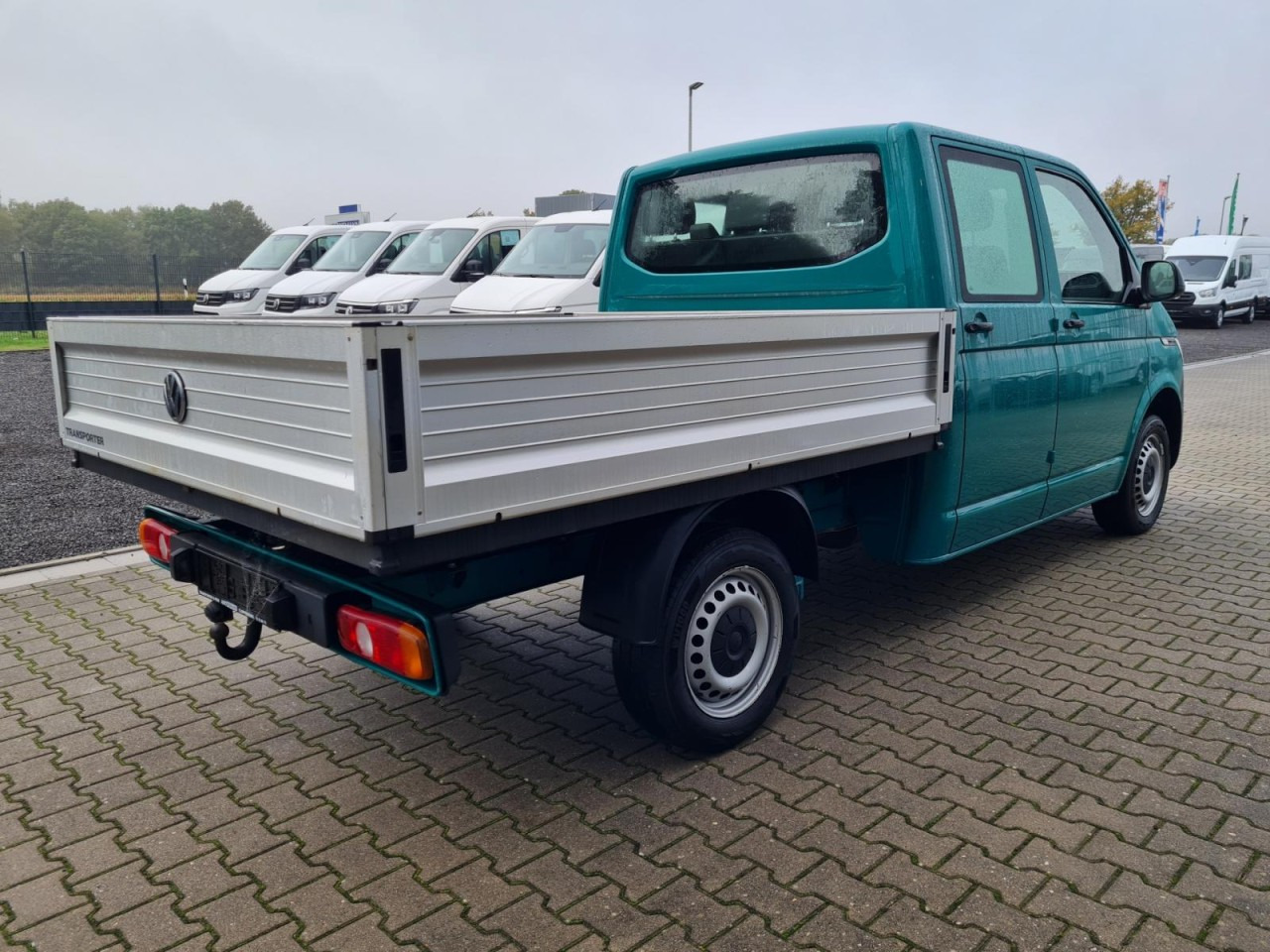 Volkswagen T6.1 Pritsche LR Doka 6-Sitze AHK KUNSTLEDER - Dodávka valník: obrázek 4 Volkswagen T6.1 Pritsche LR Doka 6-Sitze AHK KUNSTLEDER - Dodávka valník: obrázek 4