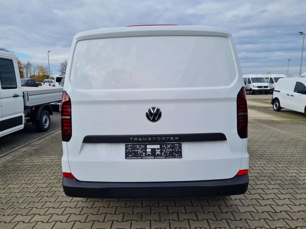 Volkswagen T7 Transporter Kasten Tdi KR Heckklappe PDC KLIMA - Malá dodávka: obrázek 5 Volkswagen T7 Transporter Kasten Tdi KR Heckklappe PDC KLIMA - Malá dodávka: obrázek 5
