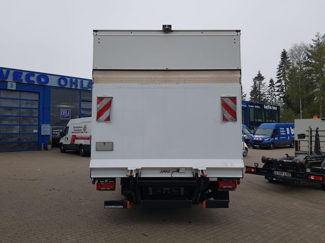 Iveco Daily 70C18HA8/P Koffer, Luftfederung, Kamera - Dodávka skřín: obrázek 5 Iveco Daily 70C18HA8/P Koffer, Luftfederung, Kamera - Dodávka skřín: obrázek 5