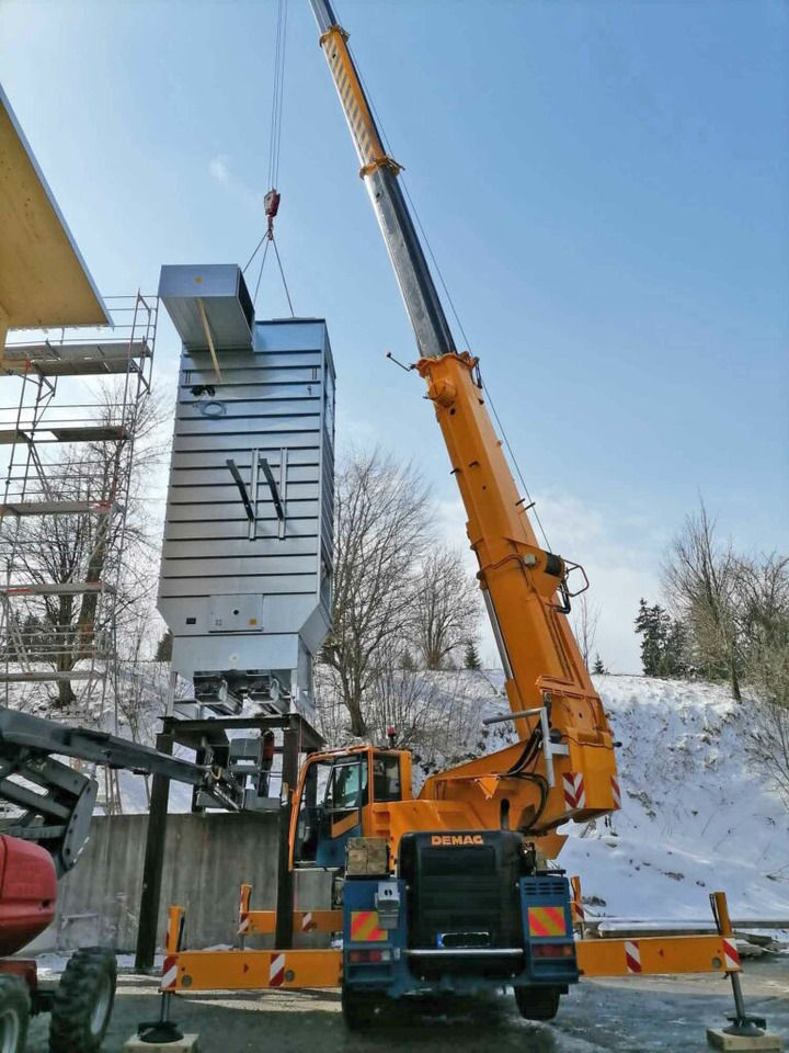 Demag AC25 – mobile crane / Mobilkran - Autojeřáb: obrázek 1 Demag AC25 – mobile crane / Mobilkran - Autojeřáb: obrázek 1