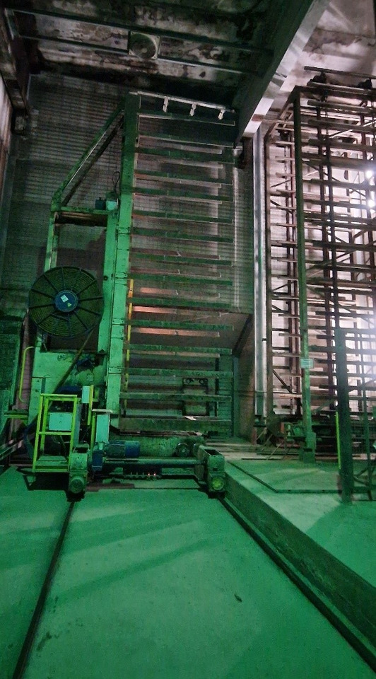 Henke Variant 140/115/50 – Fully automatic block production line / Vollautomatische Steinfertigungsanlage - Betonářská technika: obrázek 4 Henke Variant 140/115/50 – Fully automatic block production line / Vollautomatische Steinfertigungsanlage - Betonářská technika: obrázek 4