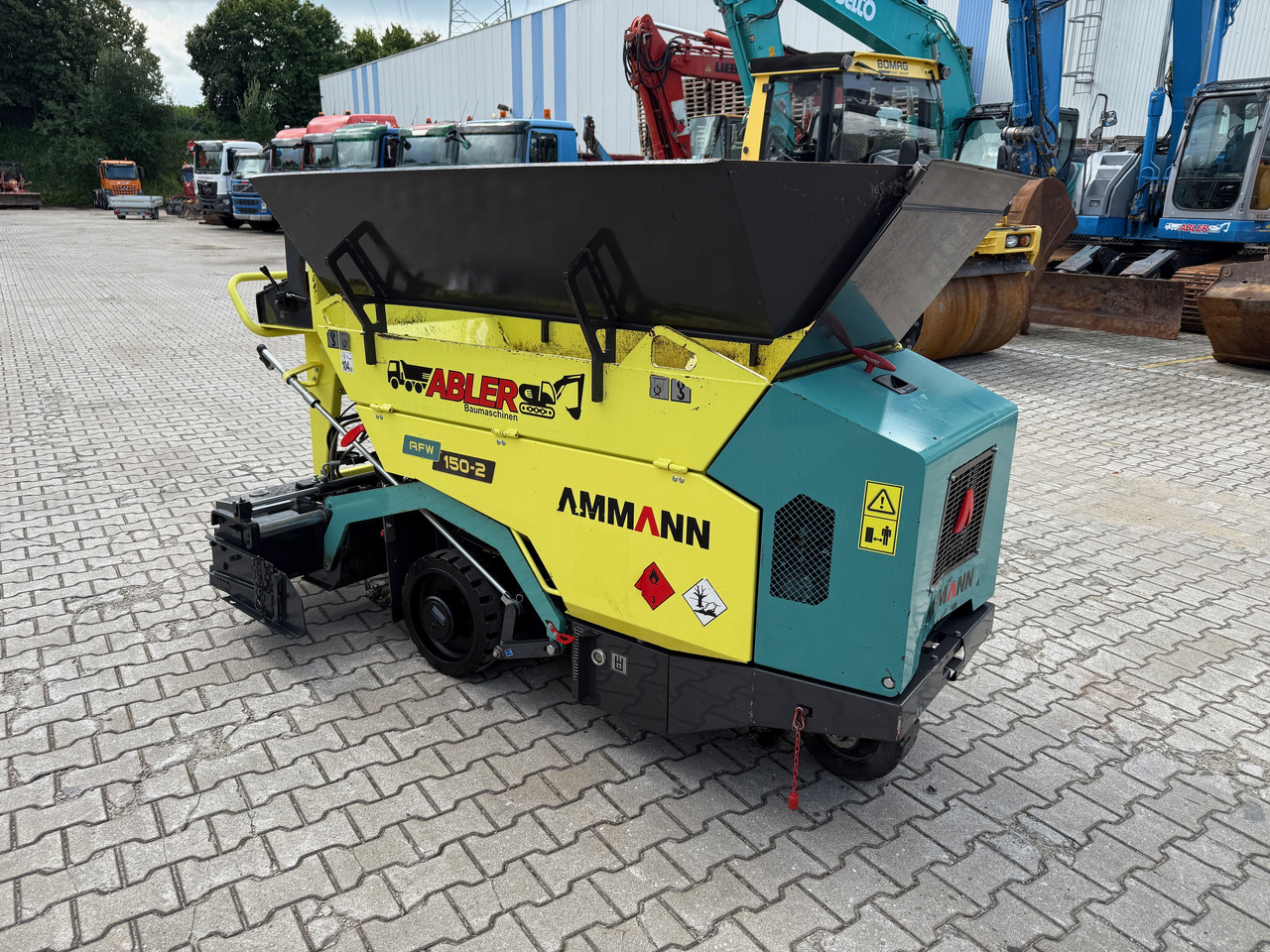 Ammann AFW 150-2 Mini-Asphaltfertiger - Finišér: obrázek 4 Ammann AFW 150-2 Mini-Asphaltfertiger - Finišér: obrázek 4
