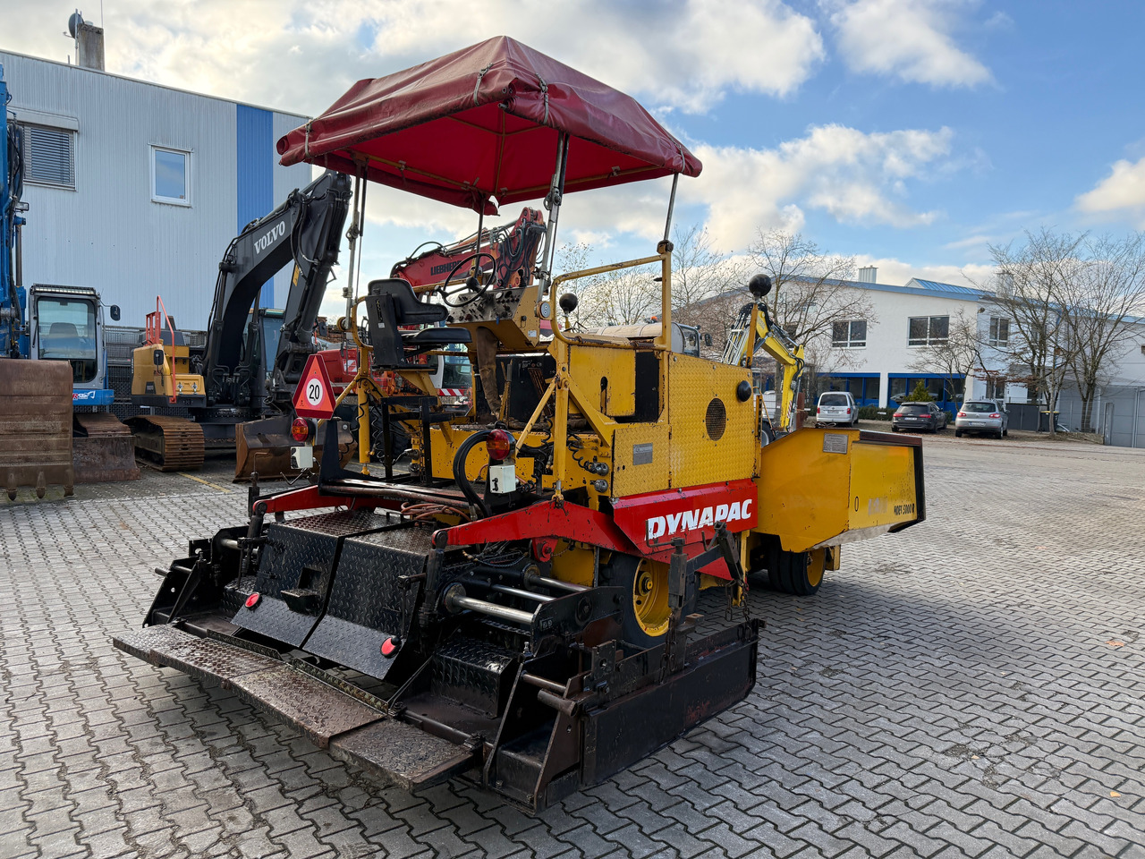 Dynapac 5000R Asphaltfertiger - Finišér: obrázek 4 Dynapac 5000R Asphaltfertiger - Finišér: obrázek 4