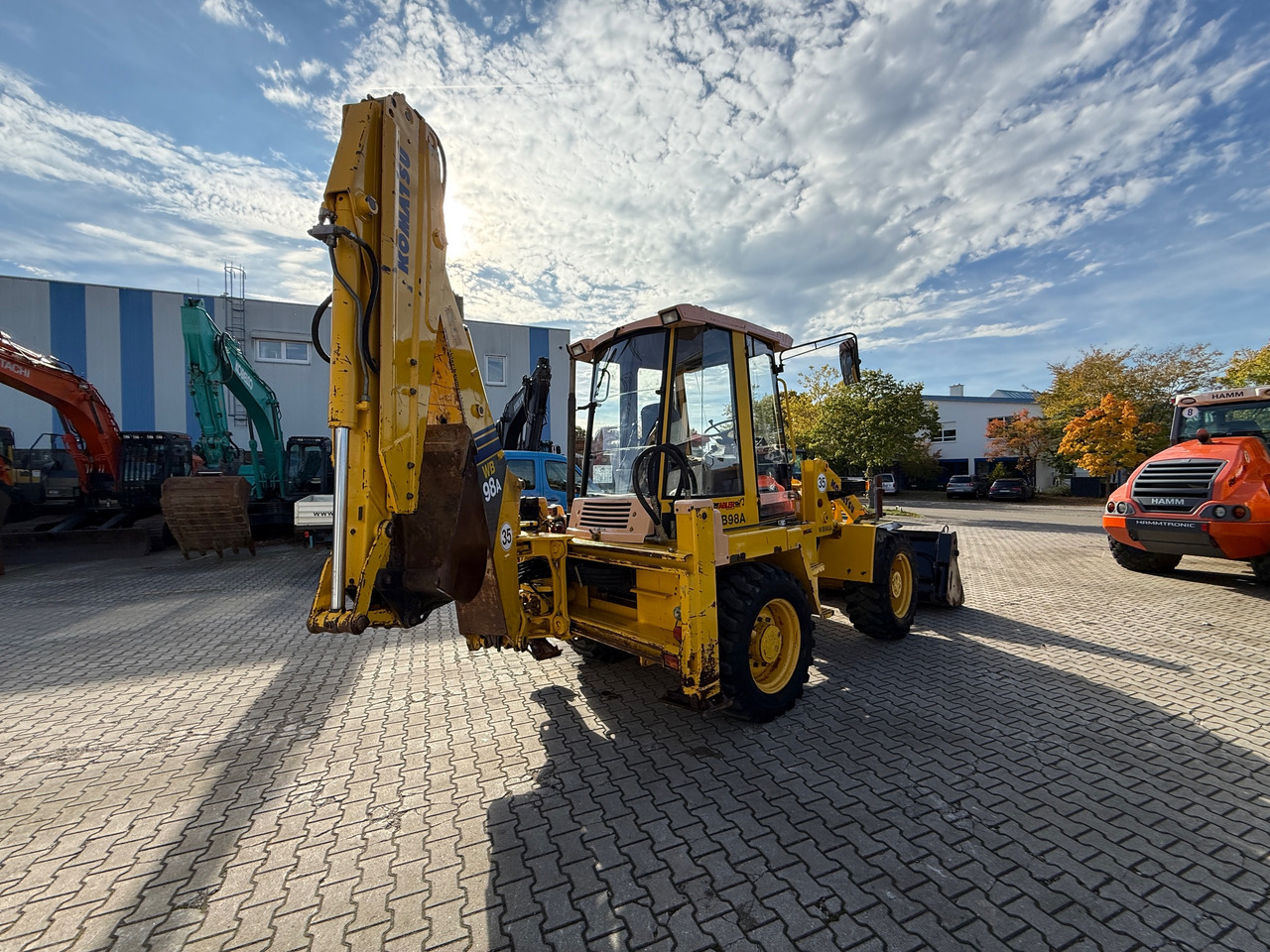 Komatsu WB98A-2 Baggerlader SW - Rýpadlo-nakladač: obrázek 5 Komatsu WB98A-2 Baggerlader SW - Rýpadlo-nakladač: obrázek 5