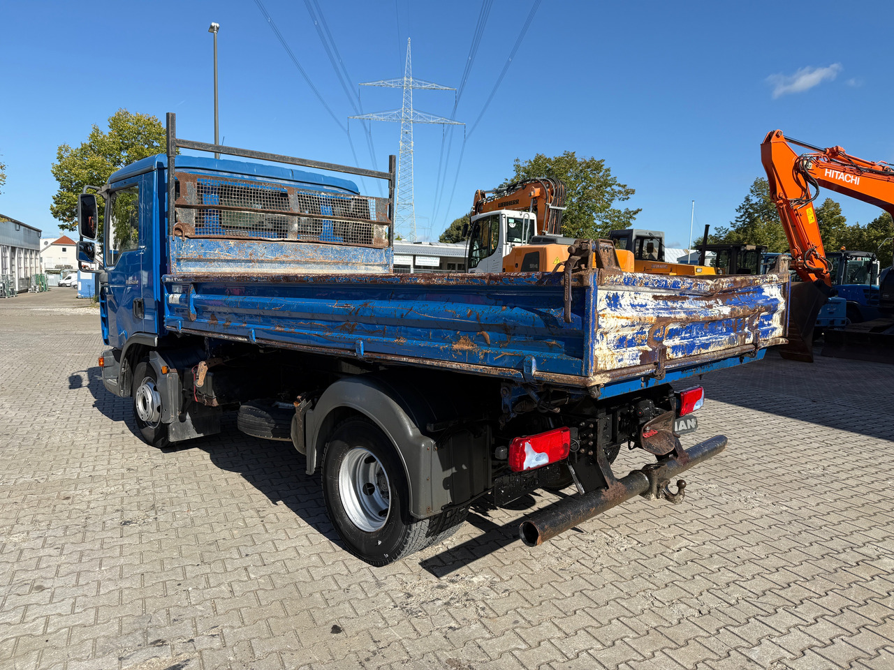 MAN TGL 8.180 3-Seiten-Kipper 2x AHK - Sklápěč: obrázek 5 MAN TGL 8.180 3-Seiten-Kipper 2x AHK - Sklápěč: obrázek 5