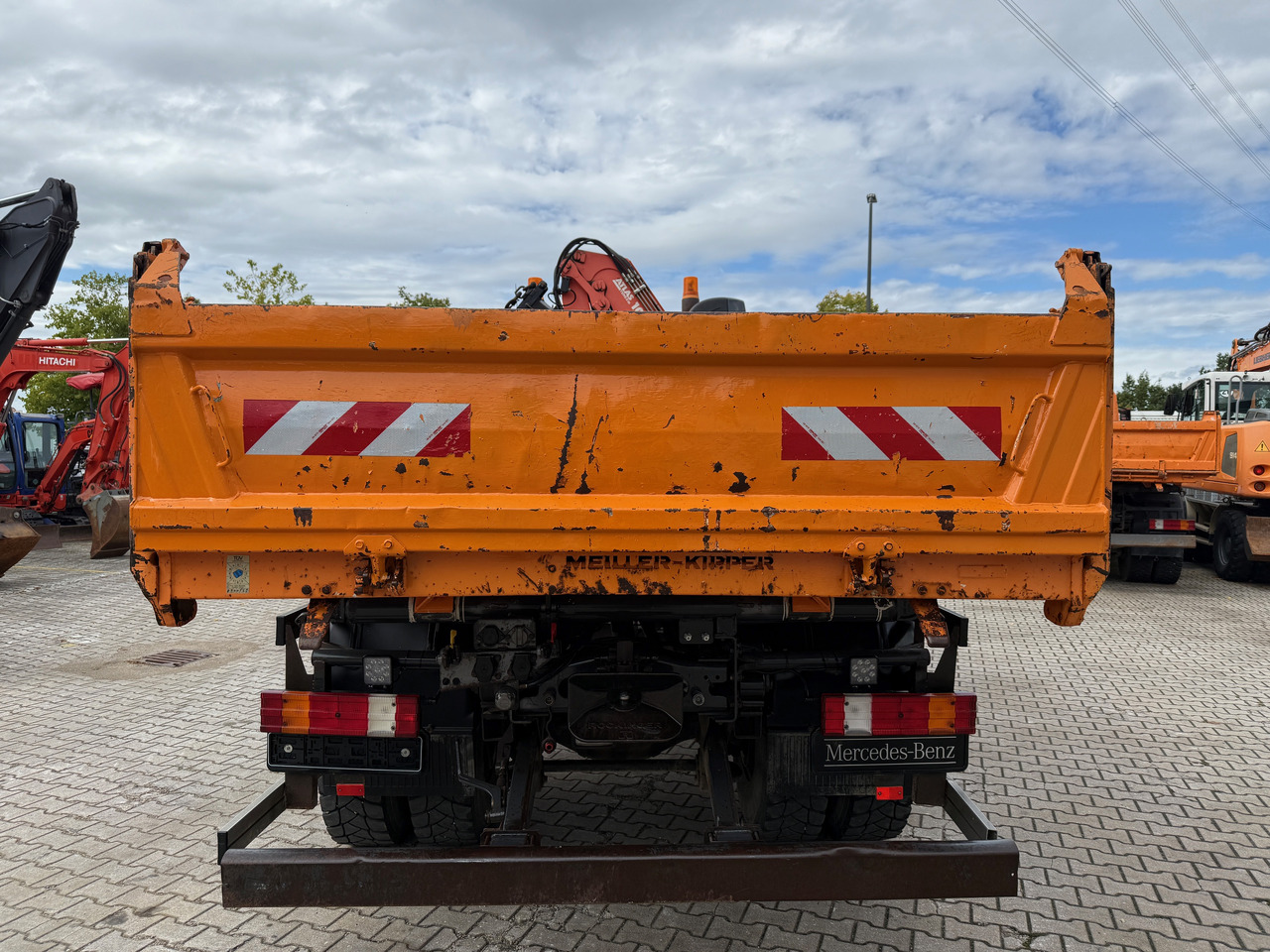 Sklápěč, Auto s hydraulickou rukou Mercedes-Benz 1832 Actros MP2 3-Seiten-Kipper mit Kran + Funk: obrázek 6
