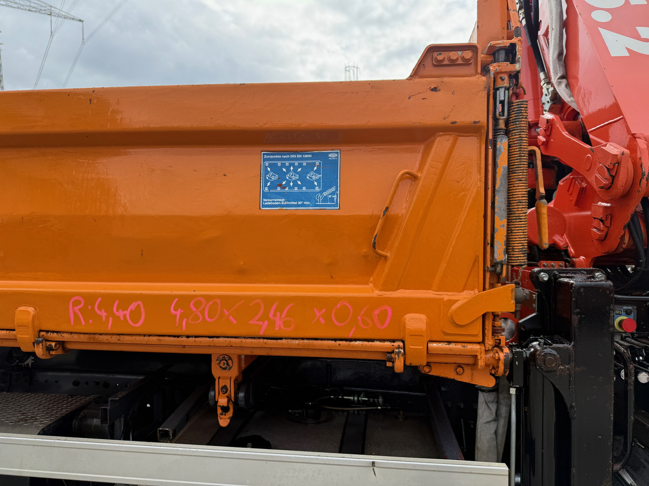 Sklápěč, Auto s hydraulickou rukou Mercedes-Benz 1832 Actros MP2 3-Seiten-Kipper mit Kran + Funk: obrázek 13