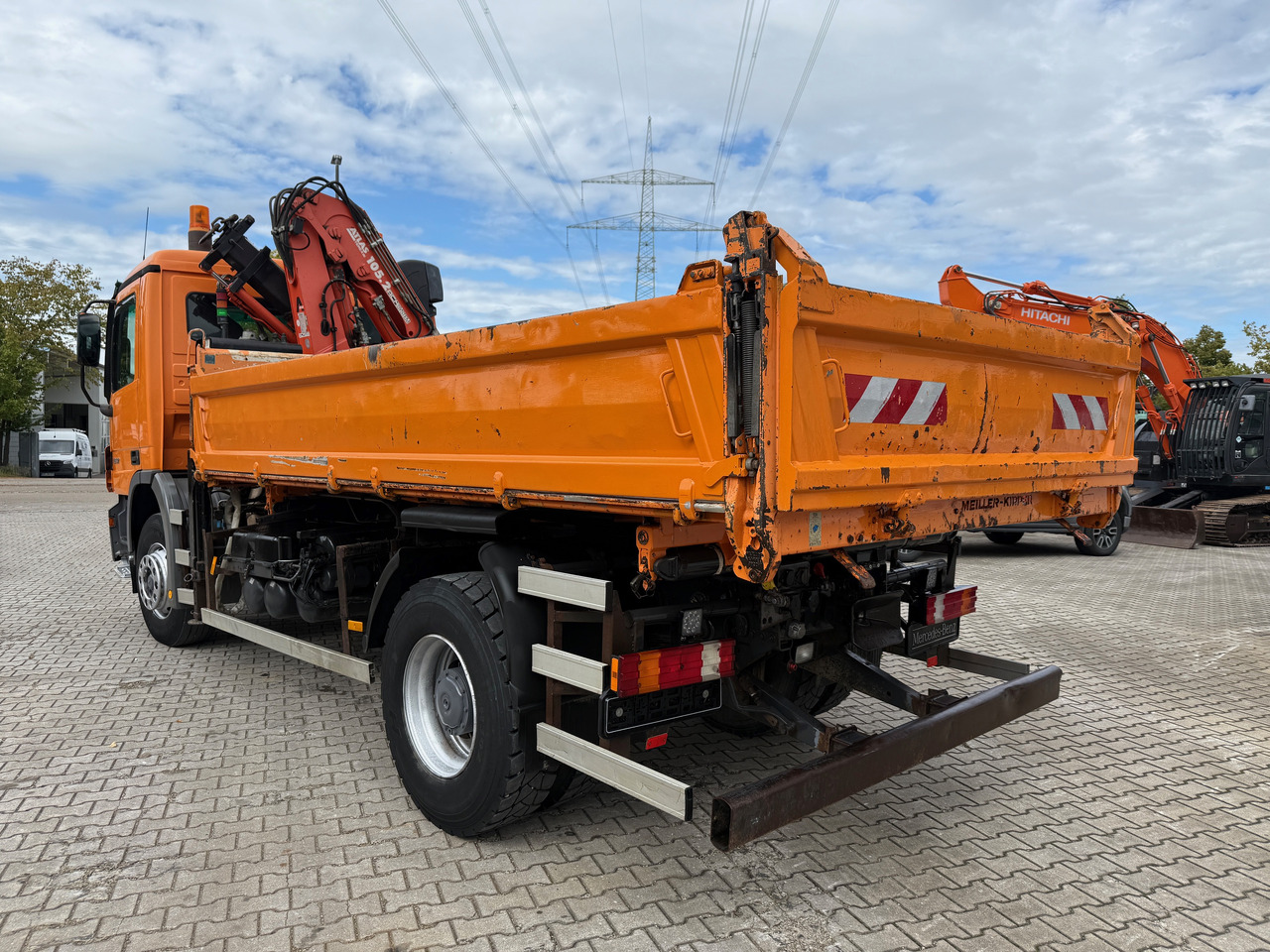 Sklápěč, Auto s hydraulickou rukou Mercedes-Benz 1832 Actros MP2 3-Seiten-Kipper mit Kran + Funk: obrázek 5
