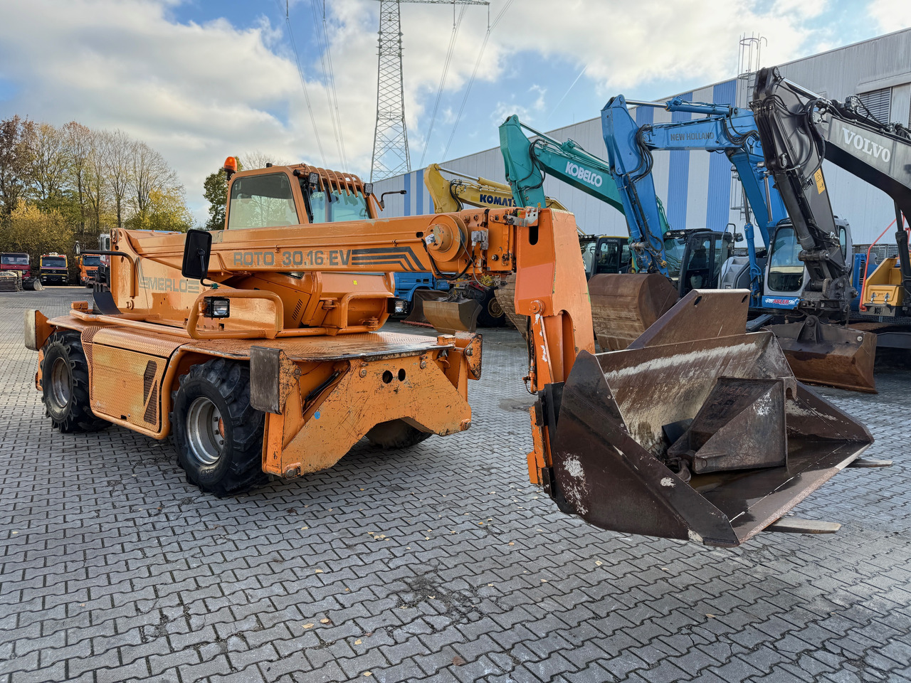 Merlo Roto 30.16 EV Teleskoplader 16m Arbeitskorb - Kolový nakladač: obrázek 5 Merlo Roto 30.16 EV Teleskoplader 16m Arbeitskorb - Kolový nakladač: obrázek 5