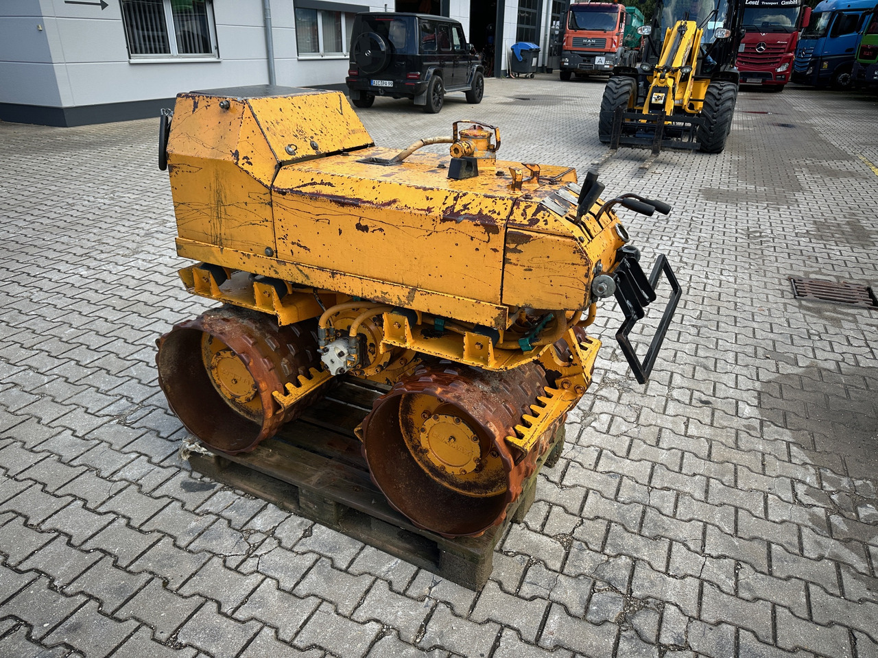 Rammax RW1403 Grabenwalze - Mini válec: obrázek 3 Rammax RW1403 Grabenwalze - Mini válec: obrázek 3