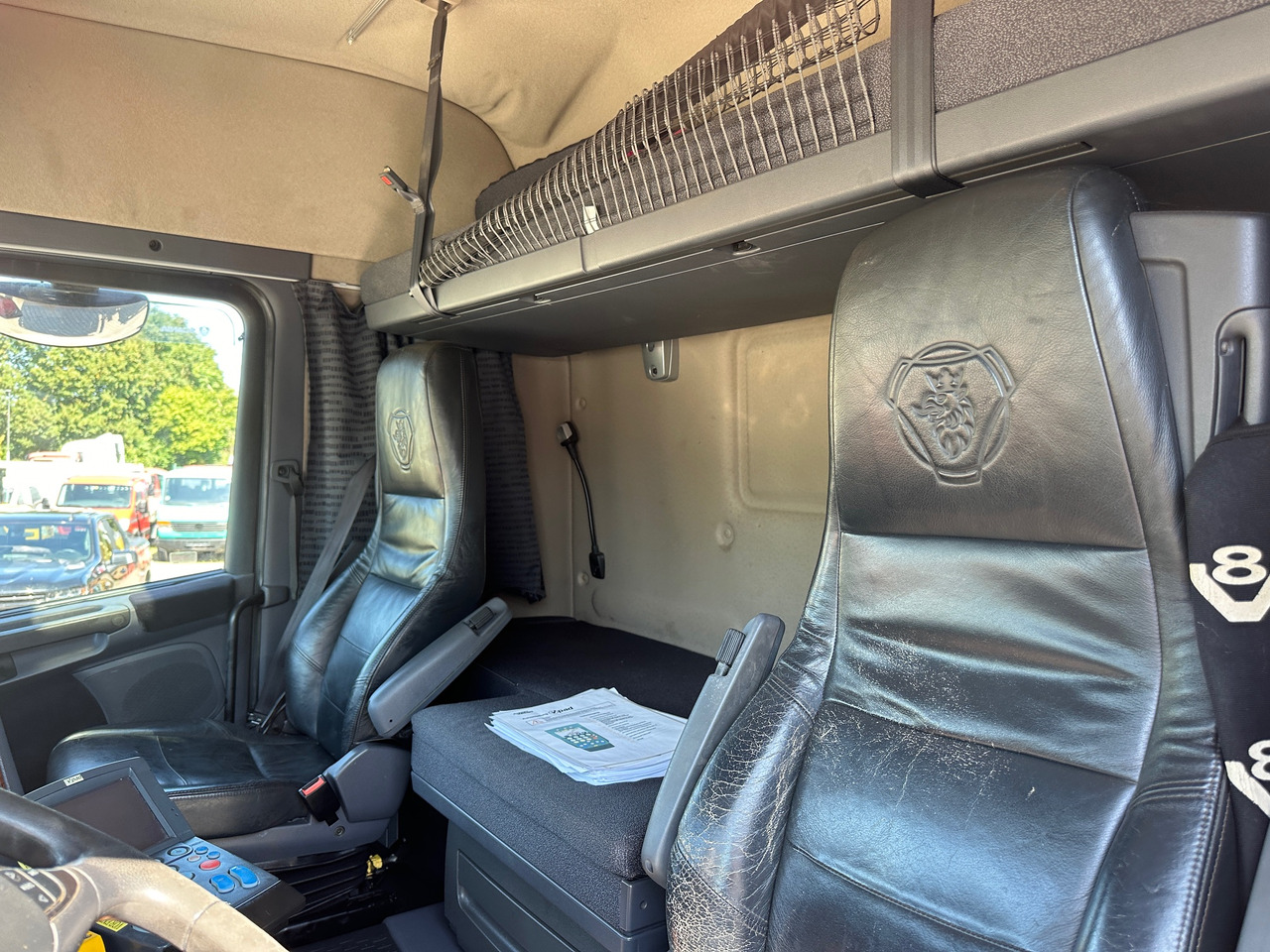 Hákový nosič kontejnerů Scania R580 Abrollkipper V8 Mit Küpper Weisser Enteisungsgerät 45m: obrázek 13