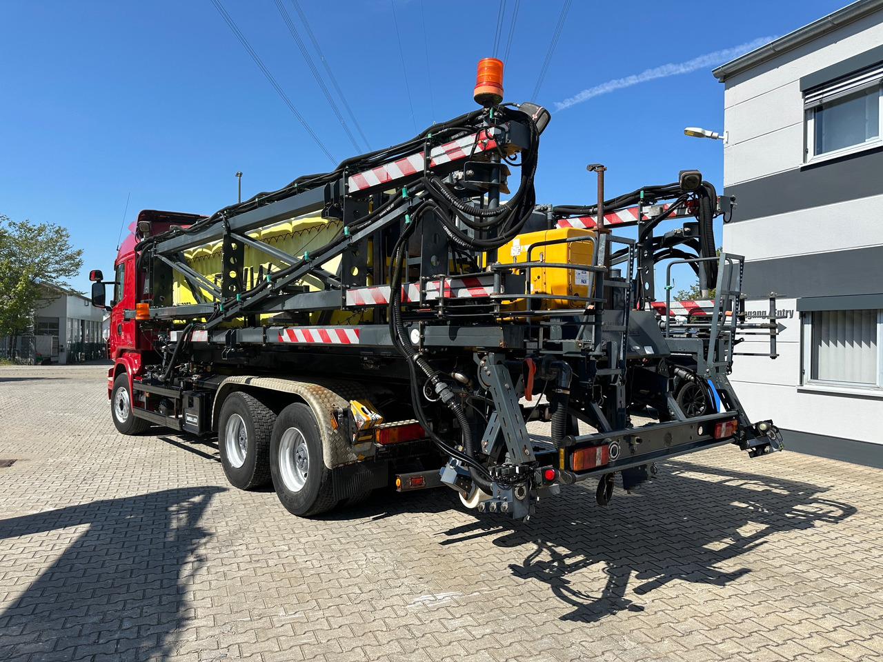 Scania R580 Abrollkipper V8 Mit Küpper Weisser Enteisungsgerät 45m - Hákový nosič kontejnerů: obrázek 5 Scania R580 Abrollkipper V8 Mit Küpper Weisser Enteisungsgerät 45m - Hákový nosič kontejnerů: obrázek 5