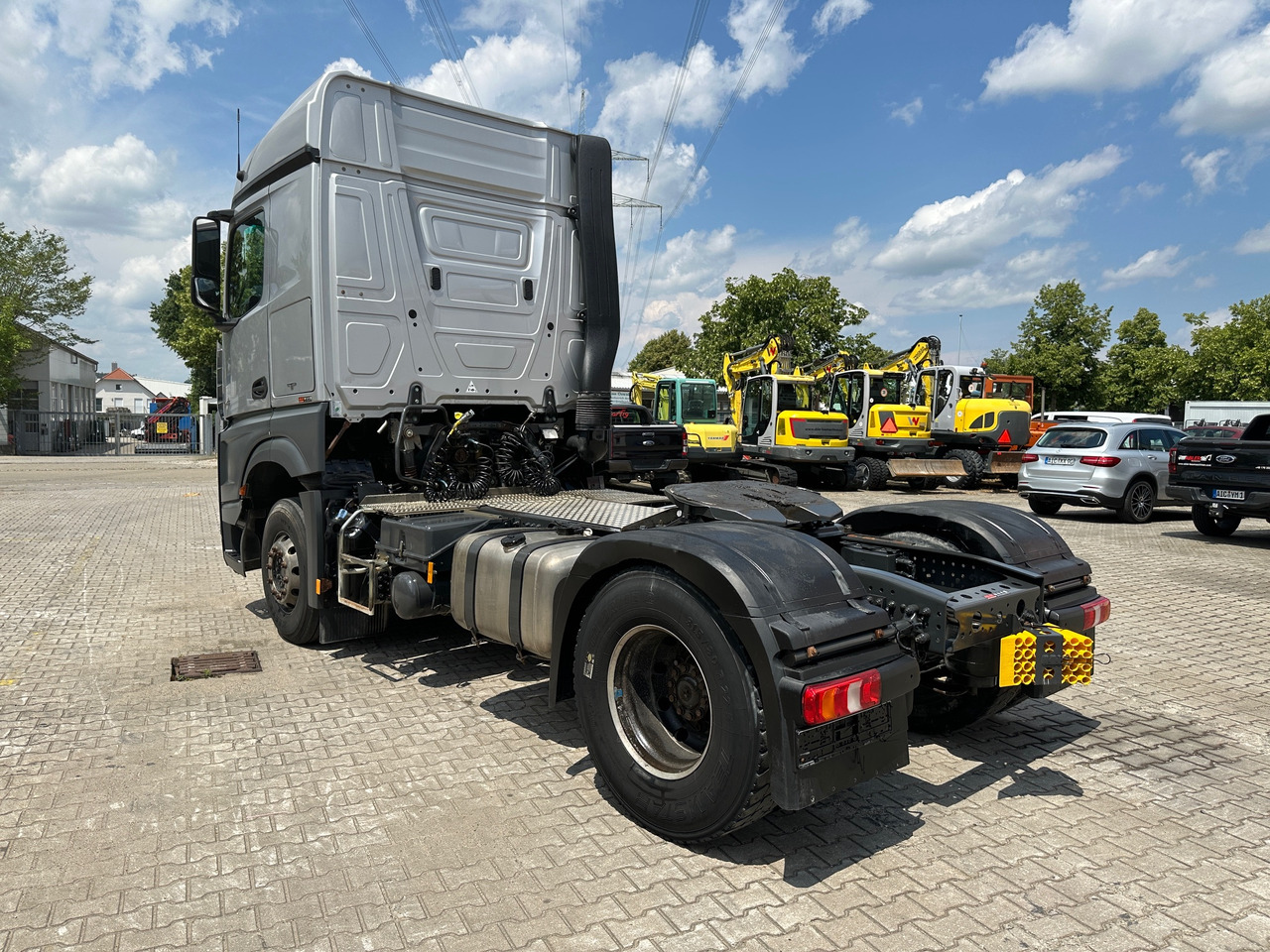 Mercedes-Benz 1845 Arocs SZM Kipphydraulik Mischerantrieb - Tahač: obrázek 5 Mercedes-Benz 1845 Arocs SZM Kipphydraulik Mischerantrieb - Tahač: obrázek 5