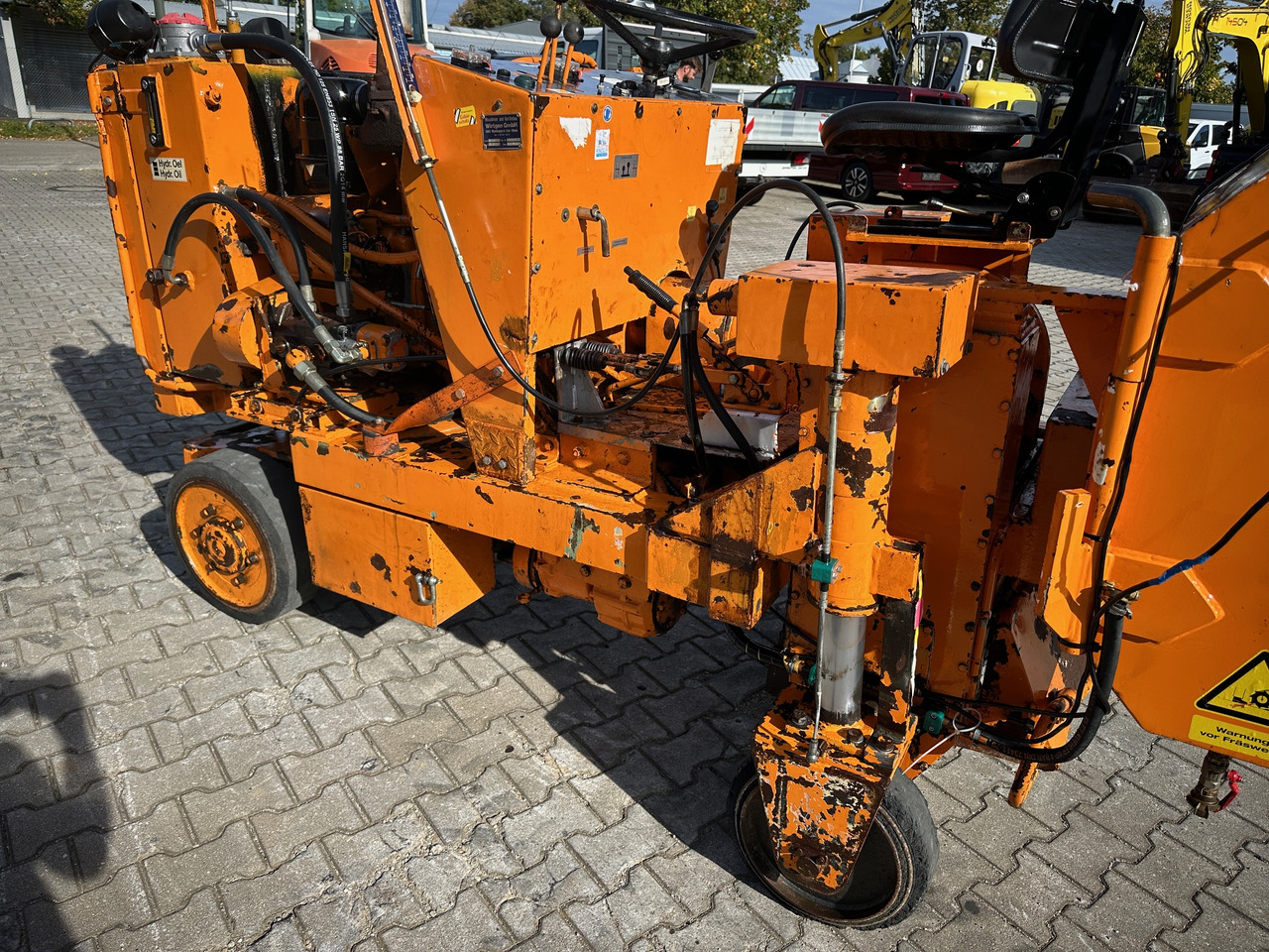 Silniční fréza Wirtgen SF500C Asphaltfräse: obrázek 7 Silniční fréza Wirtgen SF500C Asphaltfräse: obrázek 7