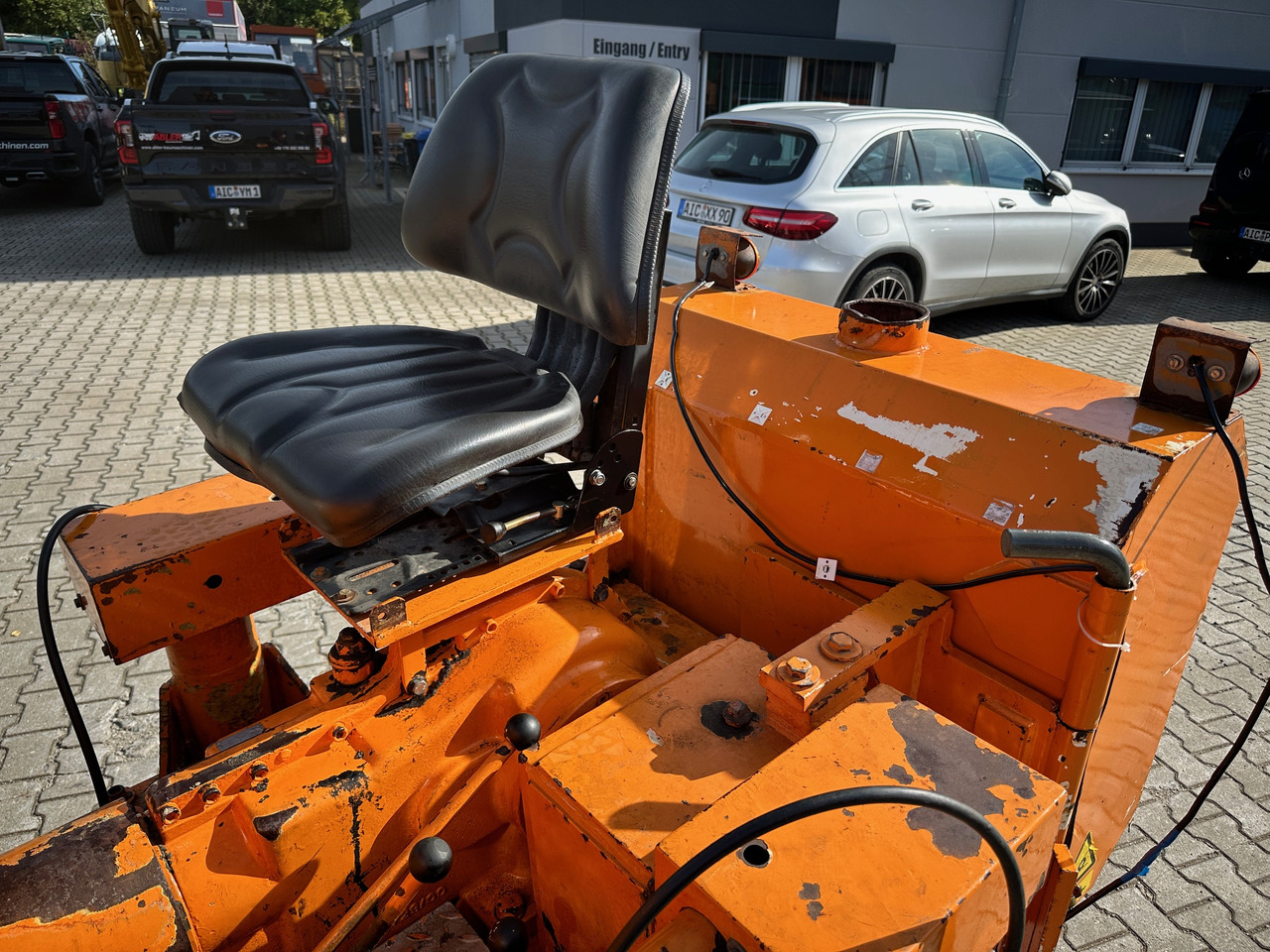 Silniční fréza Wirtgen SF500C Asphaltfräse: obrázek 11 Silniční fréza Wirtgen SF500C Asphaltfräse: obrázek 11