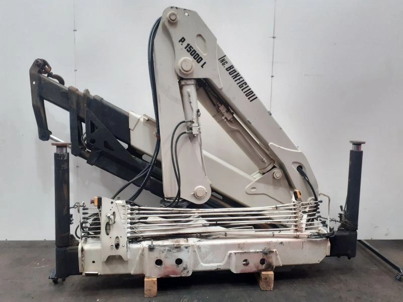 Grúa Bonfiglioli P15000L - Hydraulická ruka pro Nákladní auto: obrázek 1 Grúa Bonfiglioli P15000L - Hydraulická ruka pro Nákladní auto: obrázek 1