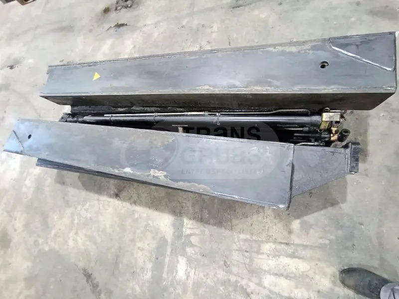 Grúa F700/800AXP.26 solo para recambios - Hydraulická ruka: obrázek 2 Grúa F700/800AXP.26 solo para recambios - Hydraulická ruka: obrázek 2