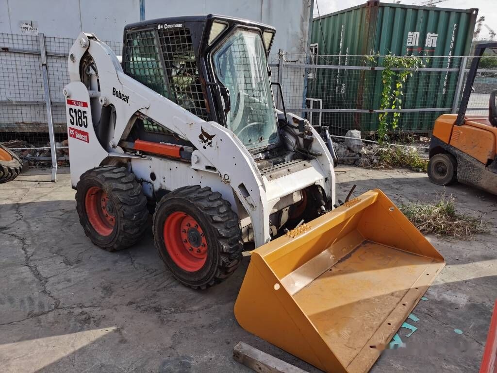 Bobcat S 185 - Smykový nakladač: obrázek 5 Bobcat S 185 - Smykový nakladač: obrázek 5
