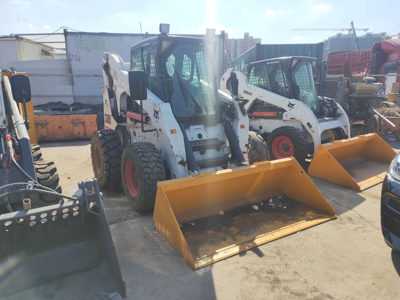 Bobcat S300 - Smykový nakladač: obrázek 2 Bobcat S300 - Smykový nakladač: obrázek 2