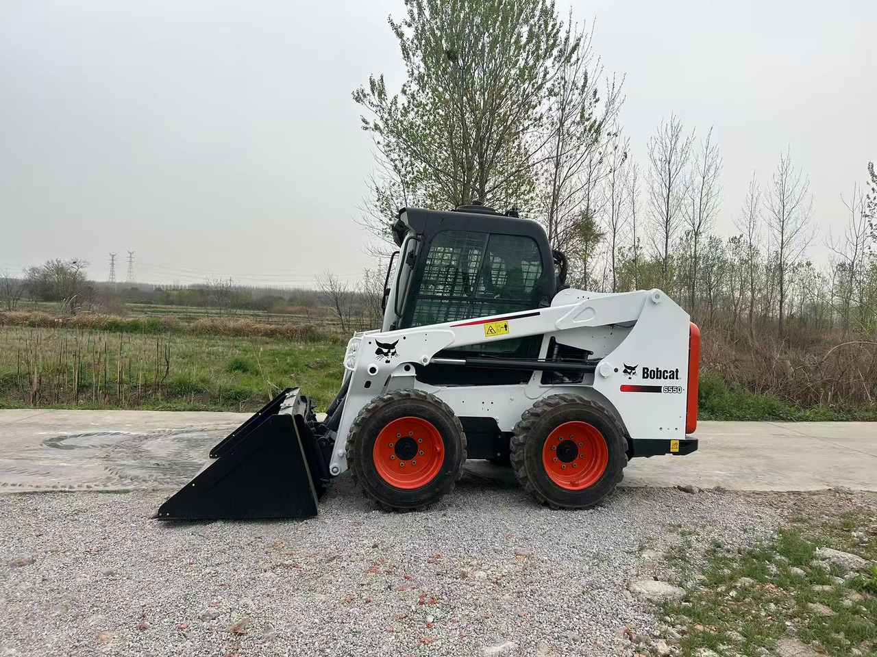 Bobcat S550 - Smykový nakladač: obrázek 2 Bobcat S550 - Smykový nakladač: obrázek 2