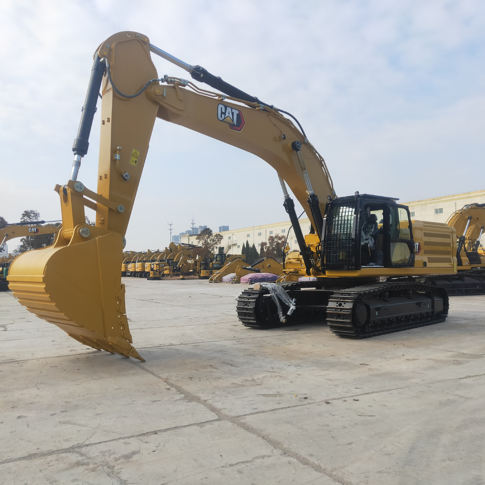Nový Pásové rýpadlo Caterpillar 350: obrázek 7
