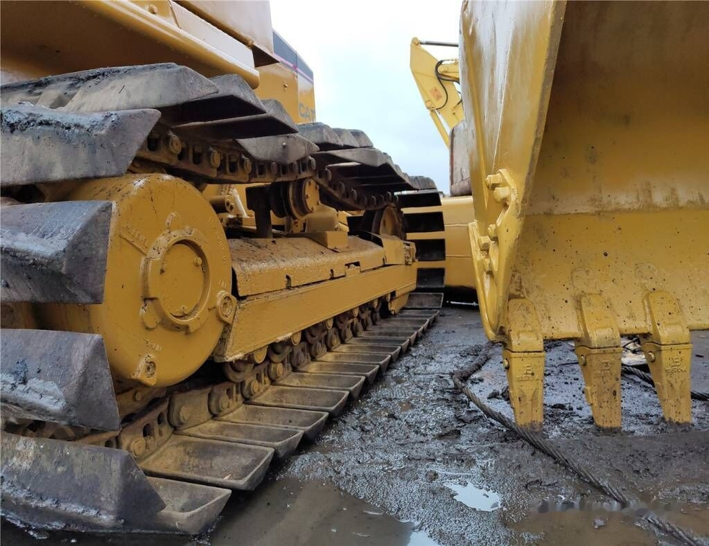 Caterpillar D4C - Buldozer: obrázek 5 Caterpillar D4C - Buldozer: obrázek 5