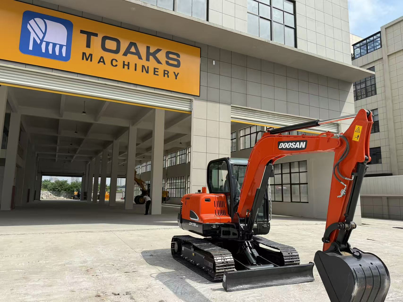 DOOSAN DX75 - Mini rýpadlo: obrázek 2 DOOSAN DX75 - Mini rýpadlo: obrázek 2
