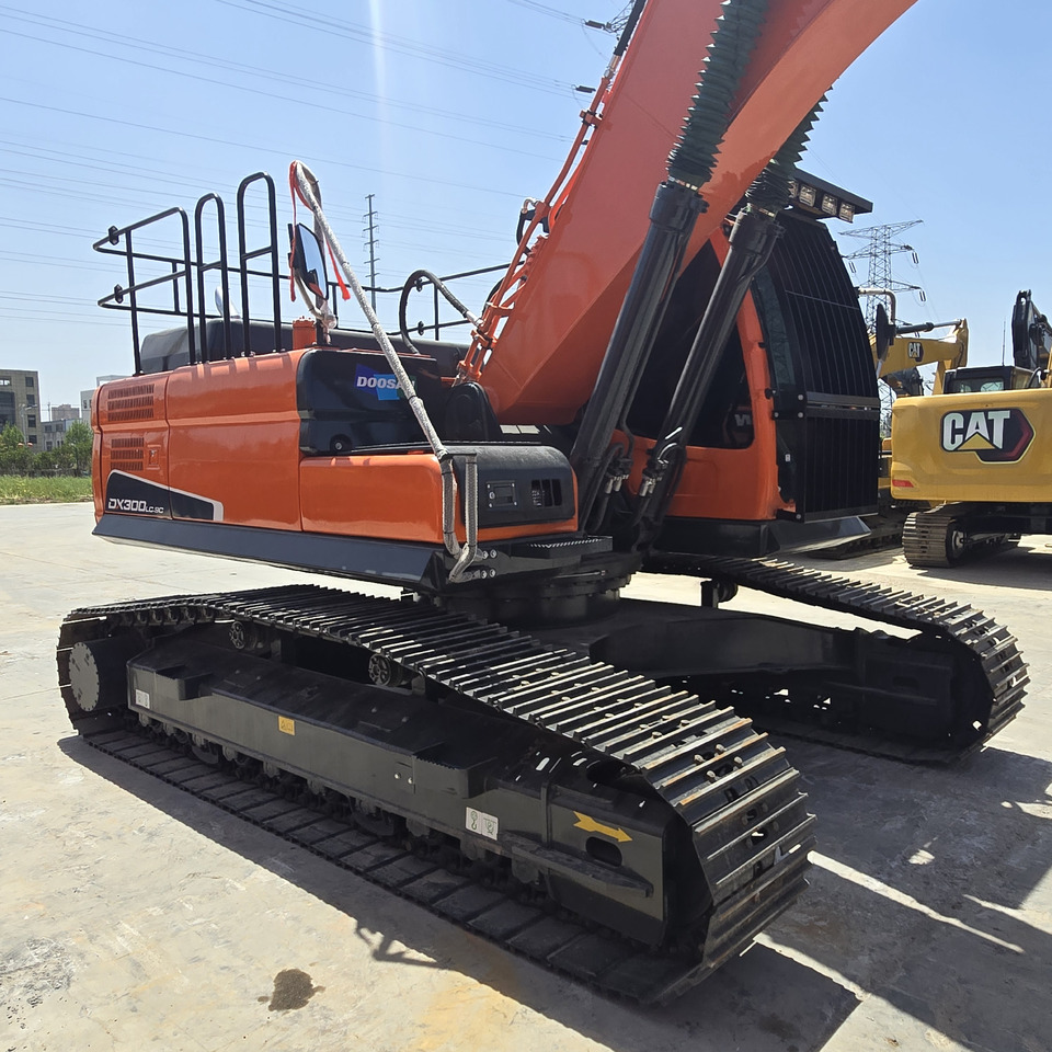 Doosan DX300 - Rýpadlo: obrázek 1 Doosan DX300 - Rýpadlo: obrázek 1