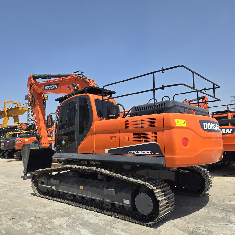Doosan DX300 - Rýpadlo: obrázek 4 Doosan DX300 - Rýpadlo: obrázek 4