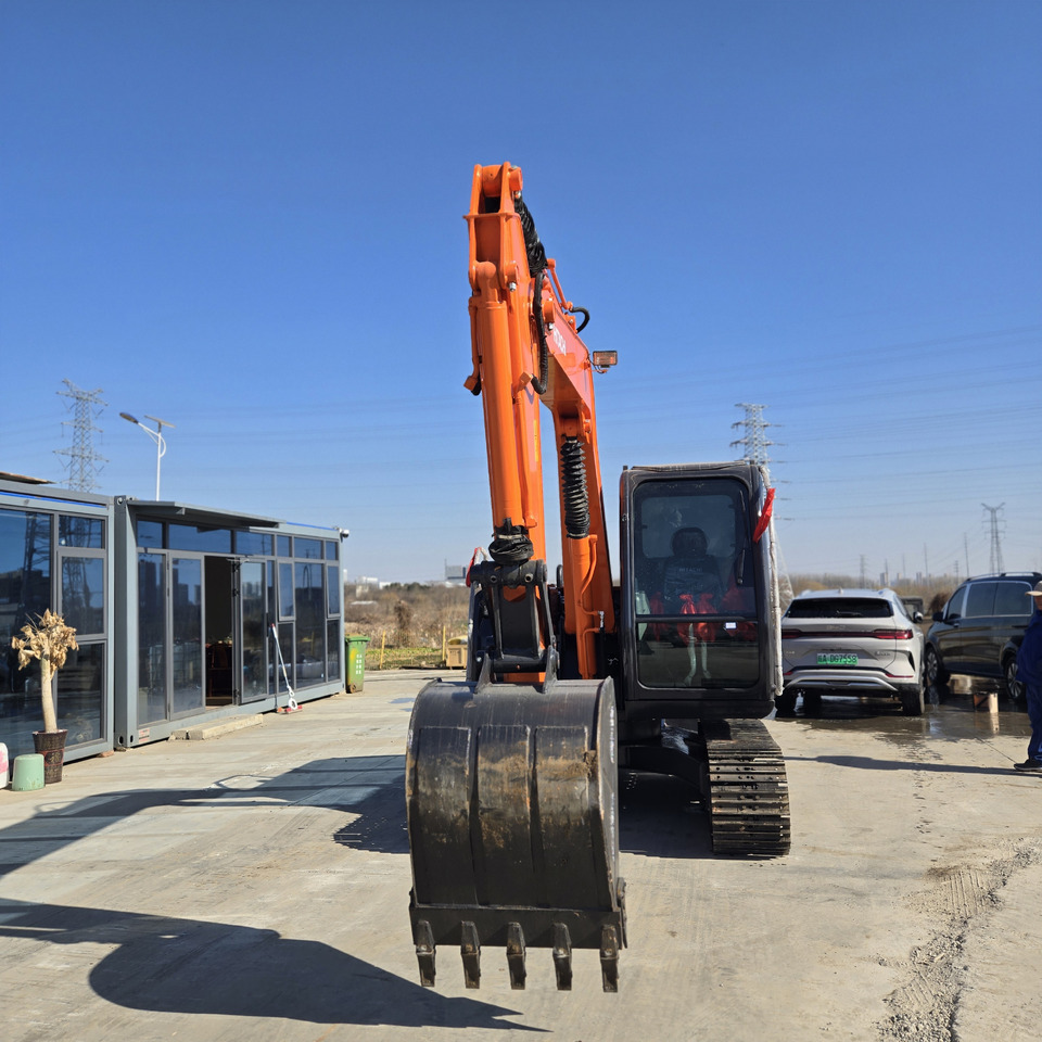 HITACHI ZX70 - Mini rýpadlo: obrázek 3 HITACHI ZX70 - Mini rýpadlo: obrázek 3