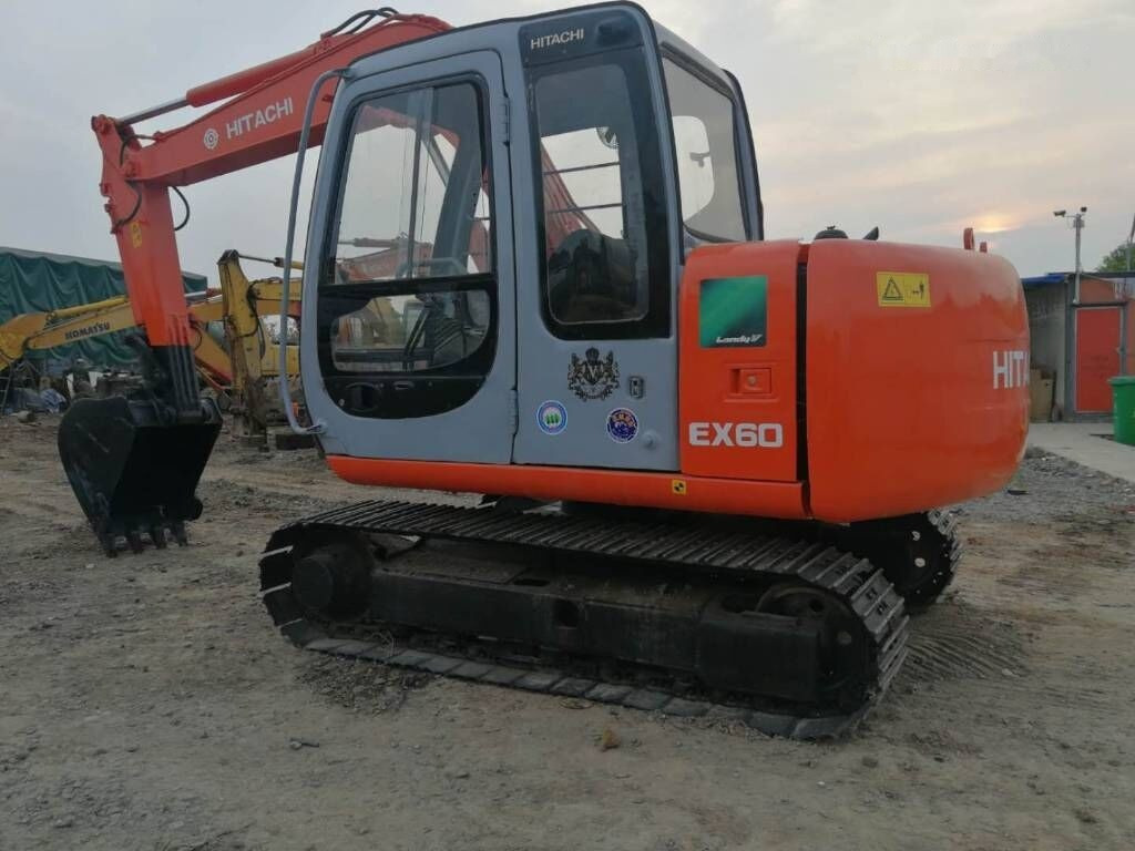 Hitachi EX 60 - Mini rýpadlo: obrázek 2 Hitachi EX 60 - Mini rýpadlo: obrázek 2