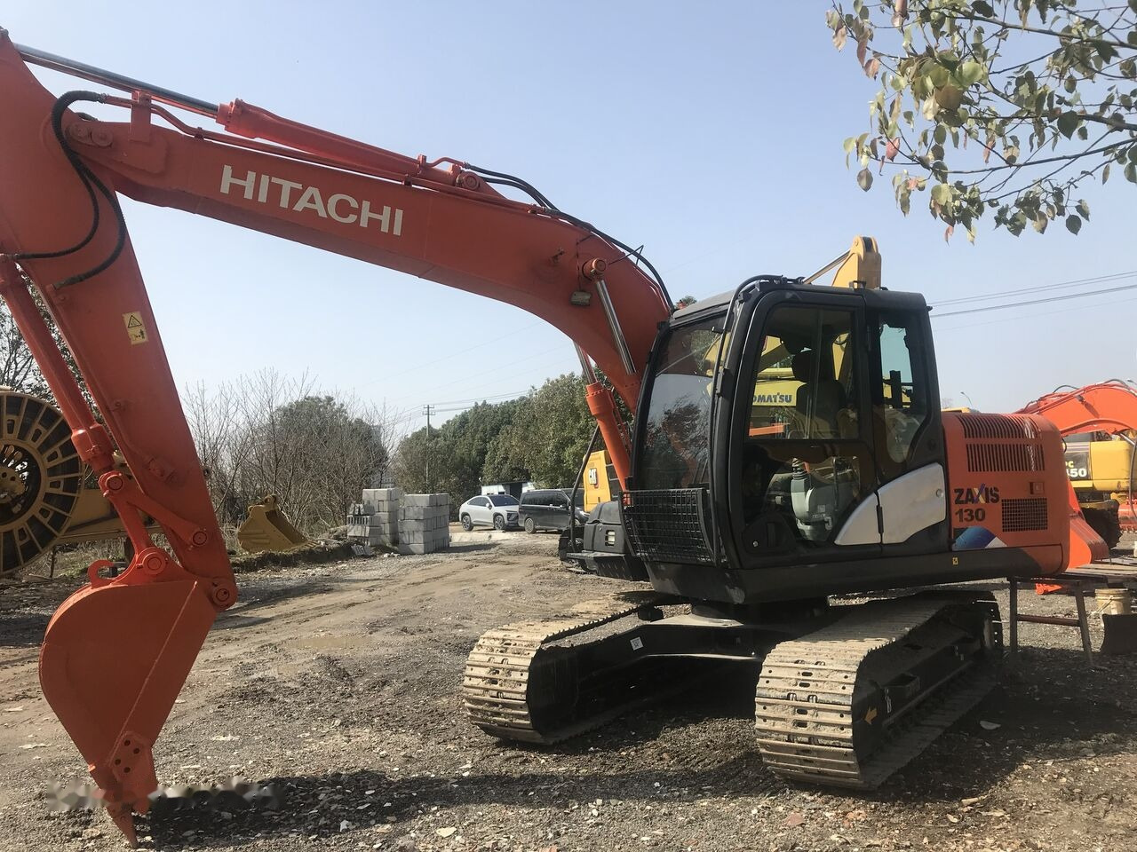 Hitachi ZX130 - Pásové rýpadlo: obrázek 1 Hitachi ZX130 - Pásové rýpadlo: obrázek 1