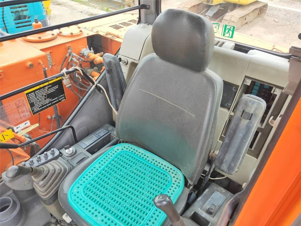 Hitachi ZX60 - Mini rýpadlo: obrázek 5 Hitachi ZX60 - Mini rýpadlo: obrázek 5
