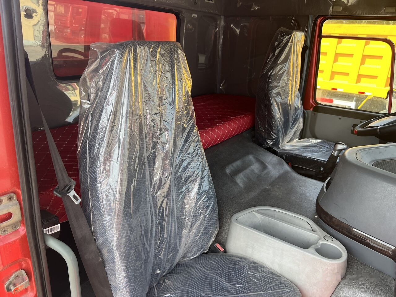 Howo - Nákladní automobil valníkový/ Plošinový: obrázek 3 Howo - Nákladní automobil valníkový/ Plošinový: obrázek 3