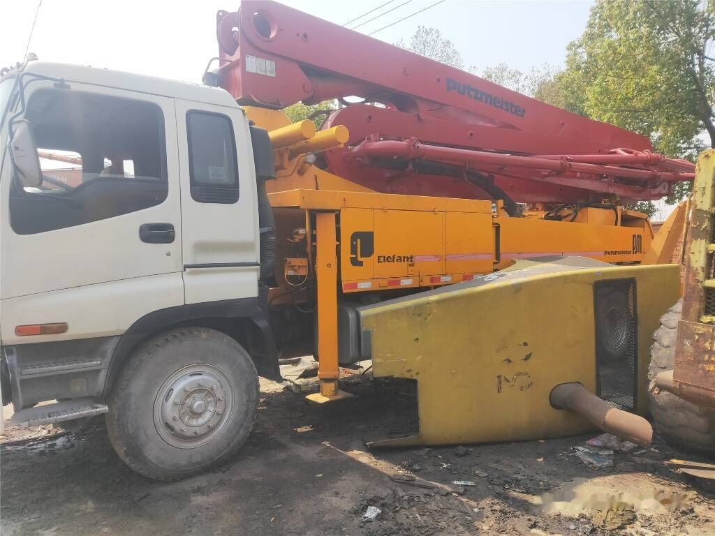 Isuzu Putzmeister on chassis - Autočerpadlo: obrázek 4 Isuzu Putzmeister on chassis - Autočerpadlo: obrázek 4
