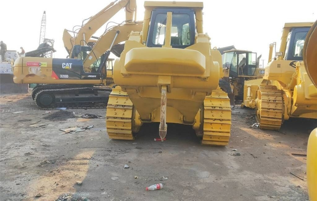 Komatsu D155AX-5 - Buldozer: obrázek 3 Komatsu D155AX-5 - Buldozer: obrázek 3