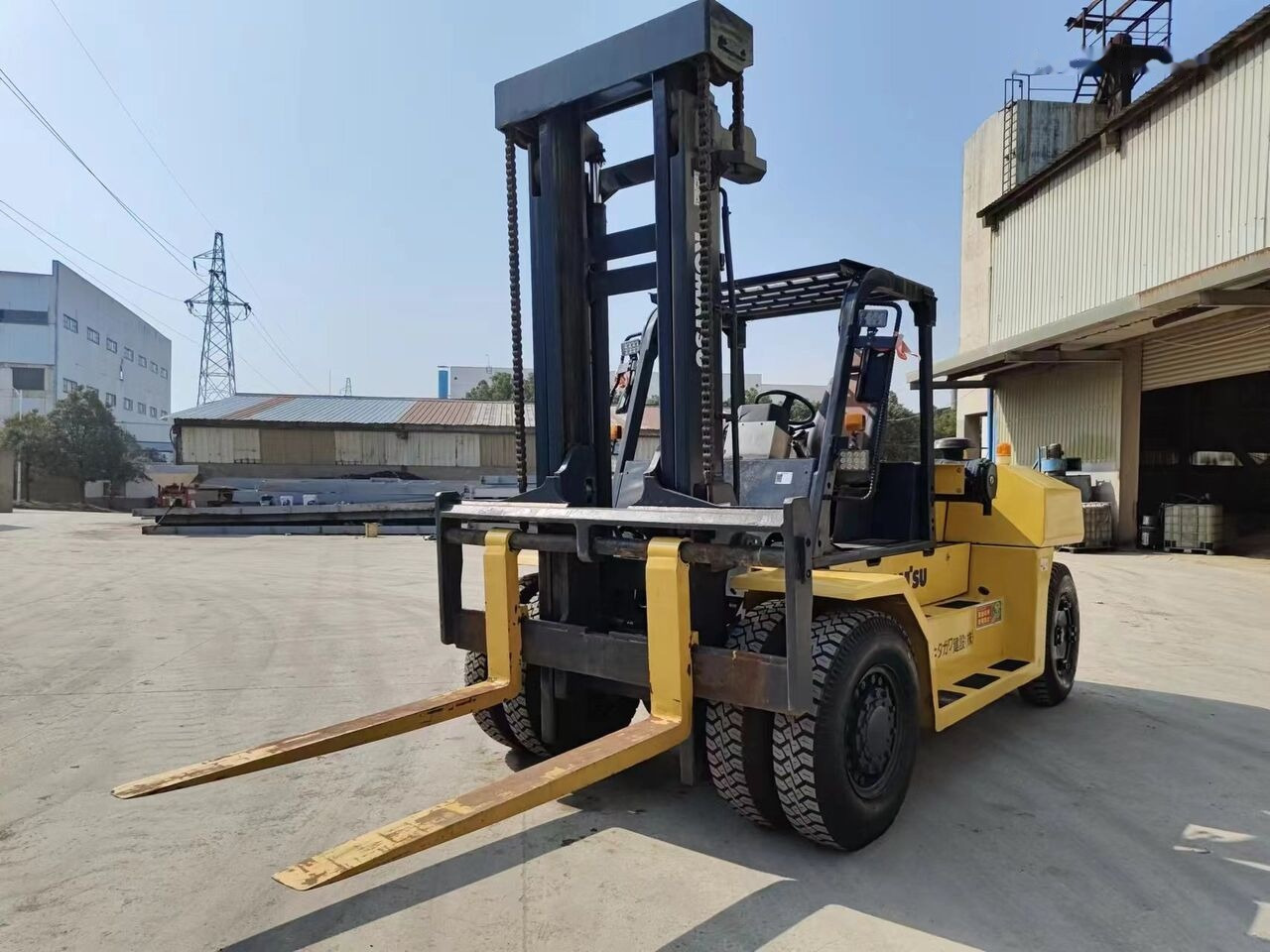 Komatsu FD150 - Dieselový vysokozdvižný vozík: obrázek 1 Komatsu FD150 - Dieselový vysokozdvižný vozík: obrázek 1