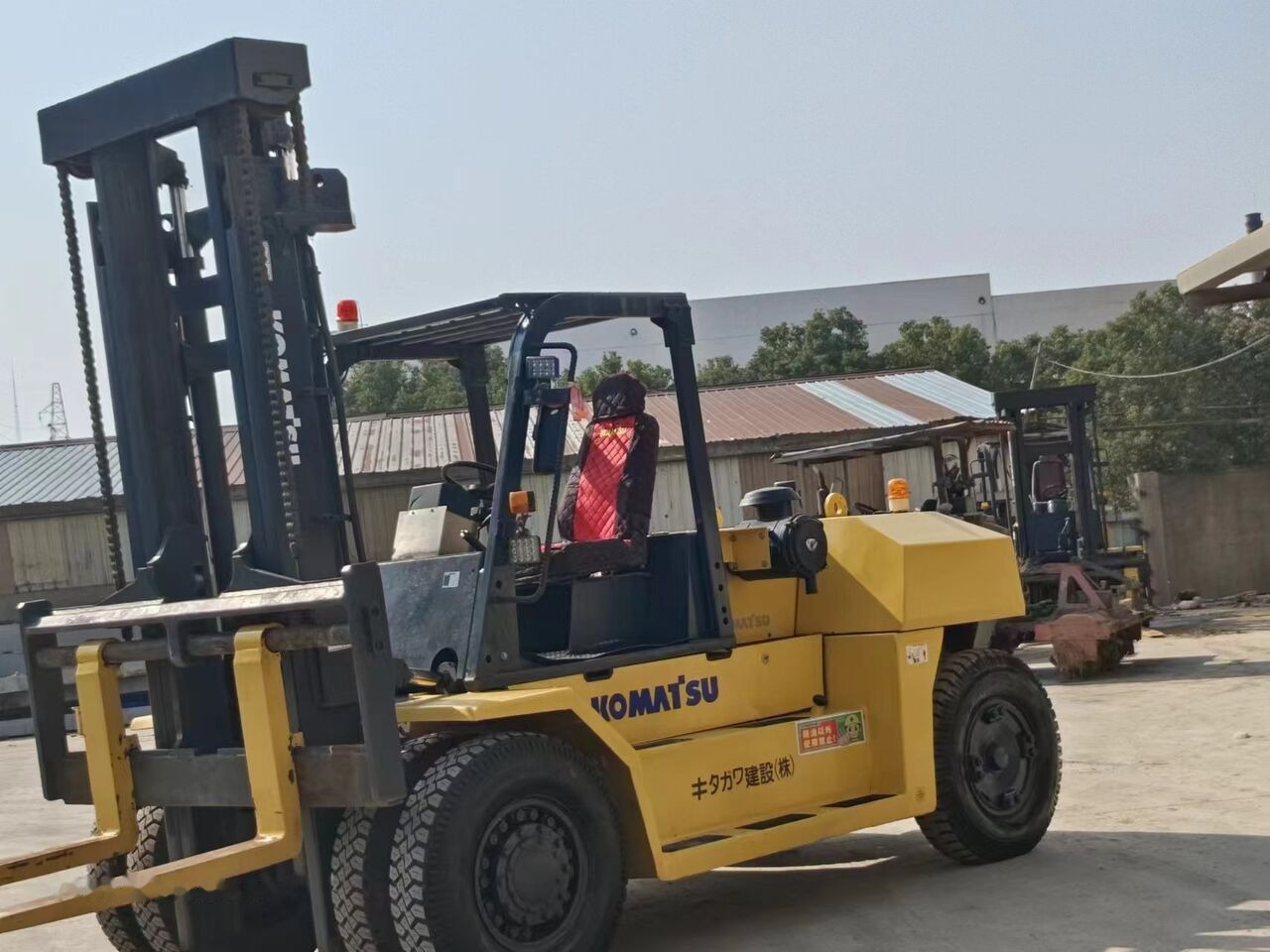 Komatsu FD150 - Dieselový vysokozdvižný vozík: obrázek 2 Komatsu FD150 - Dieselový vysokozdvižný vozík: obrázek 2